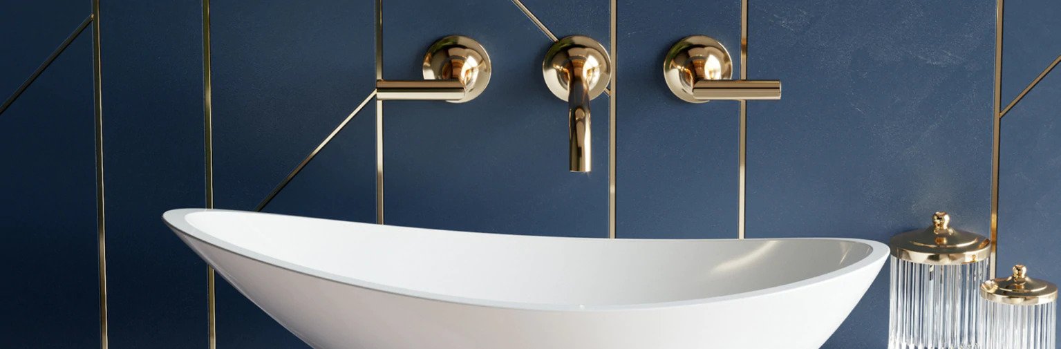 Picking the Right Fixtures to Match a Vanity