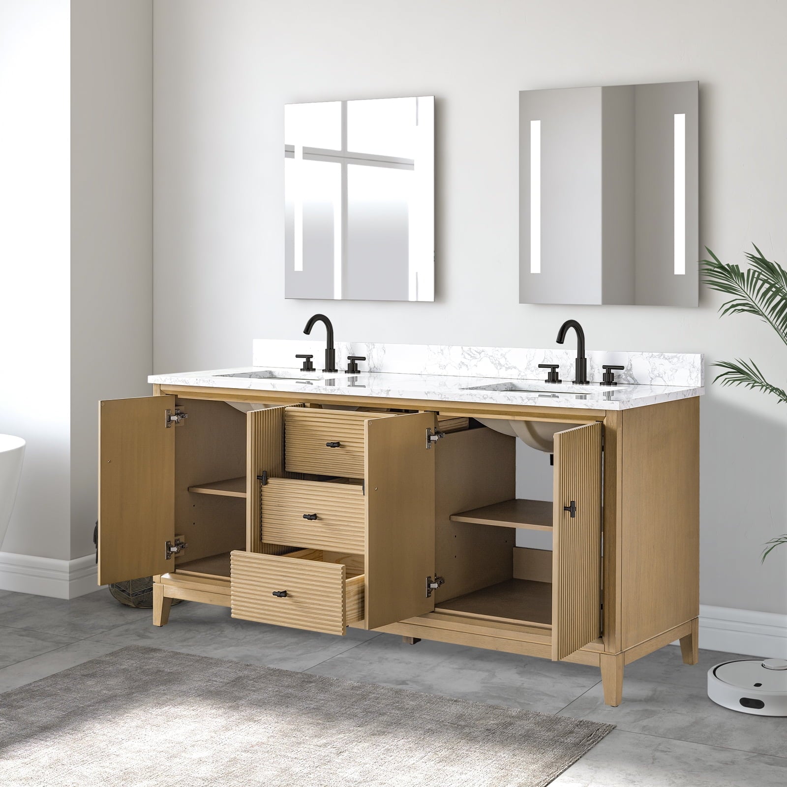Linear Natural Oak / Matte Black