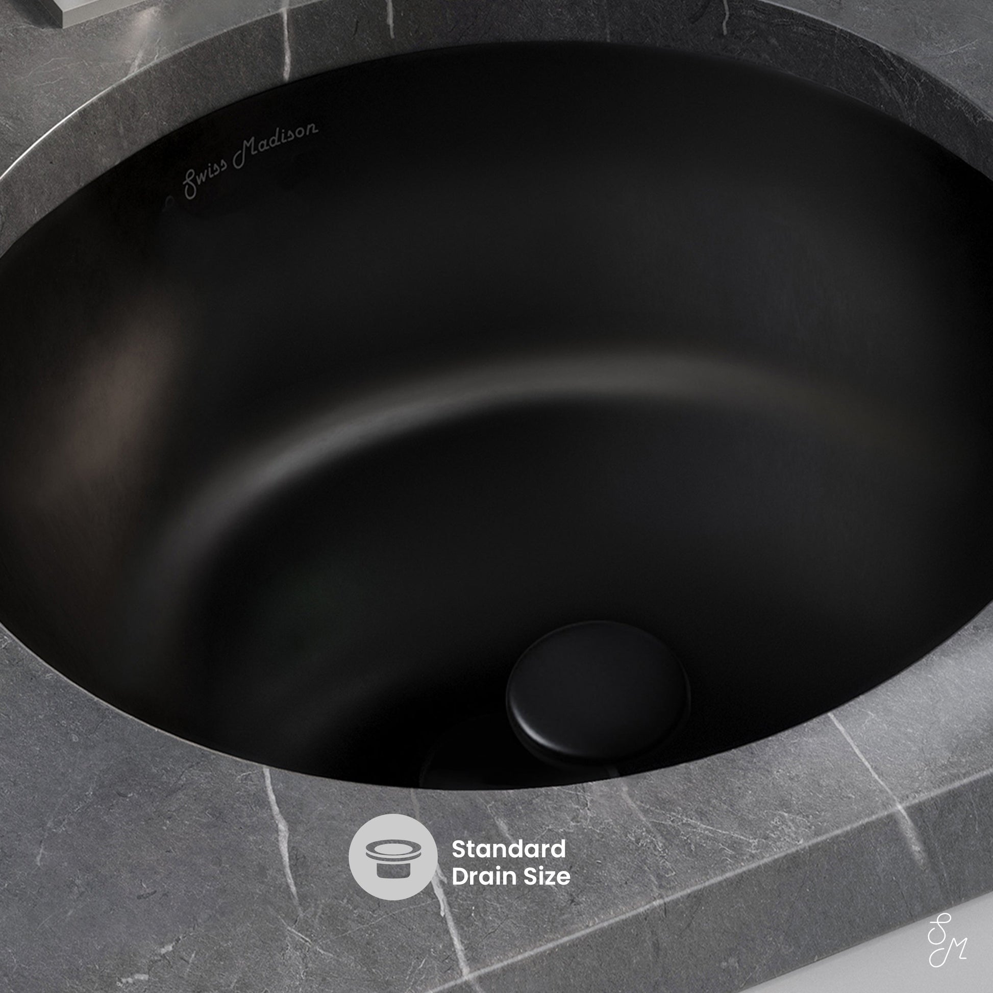 Matte Black / Round