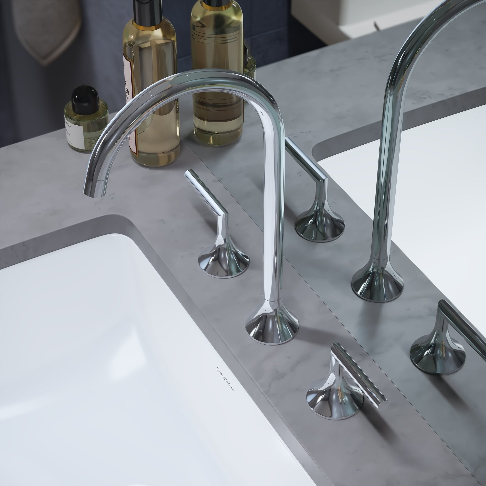 Polished Chrome / Lever
