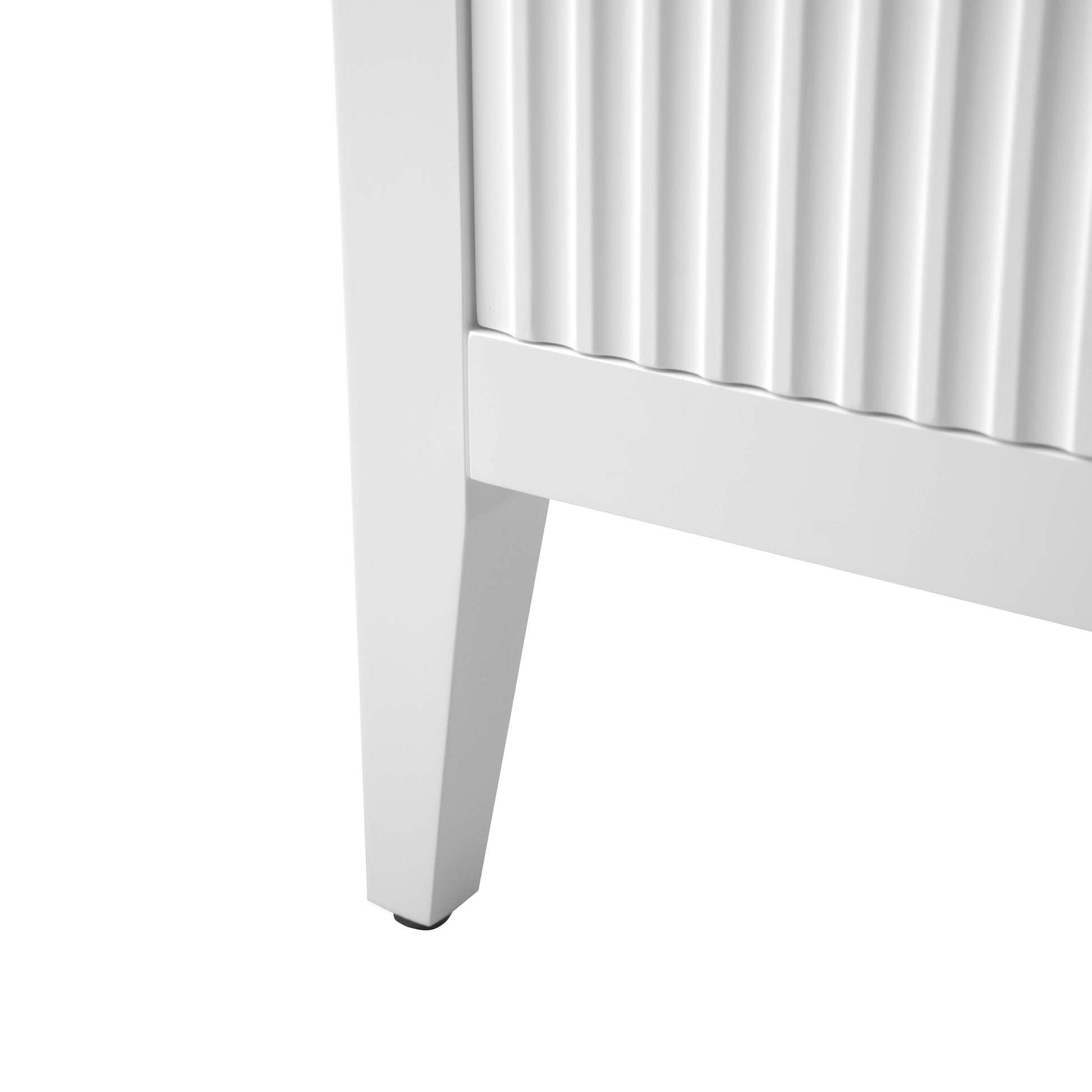 Linear White / Golden Brushed