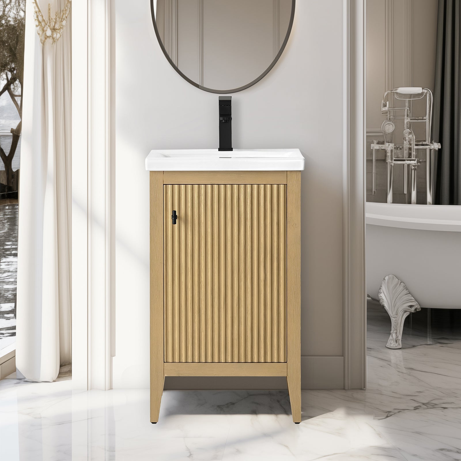 Linear Natural Oak / Matte Black