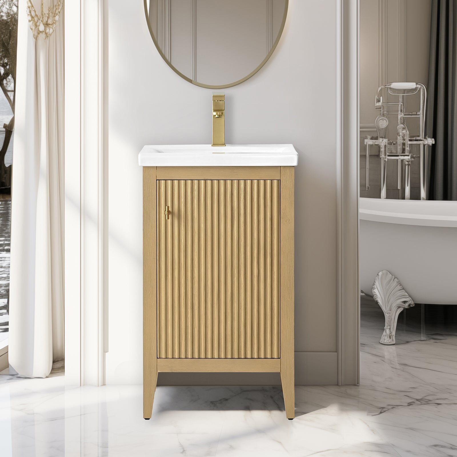 Linear Natural Oak / Golden Brushed