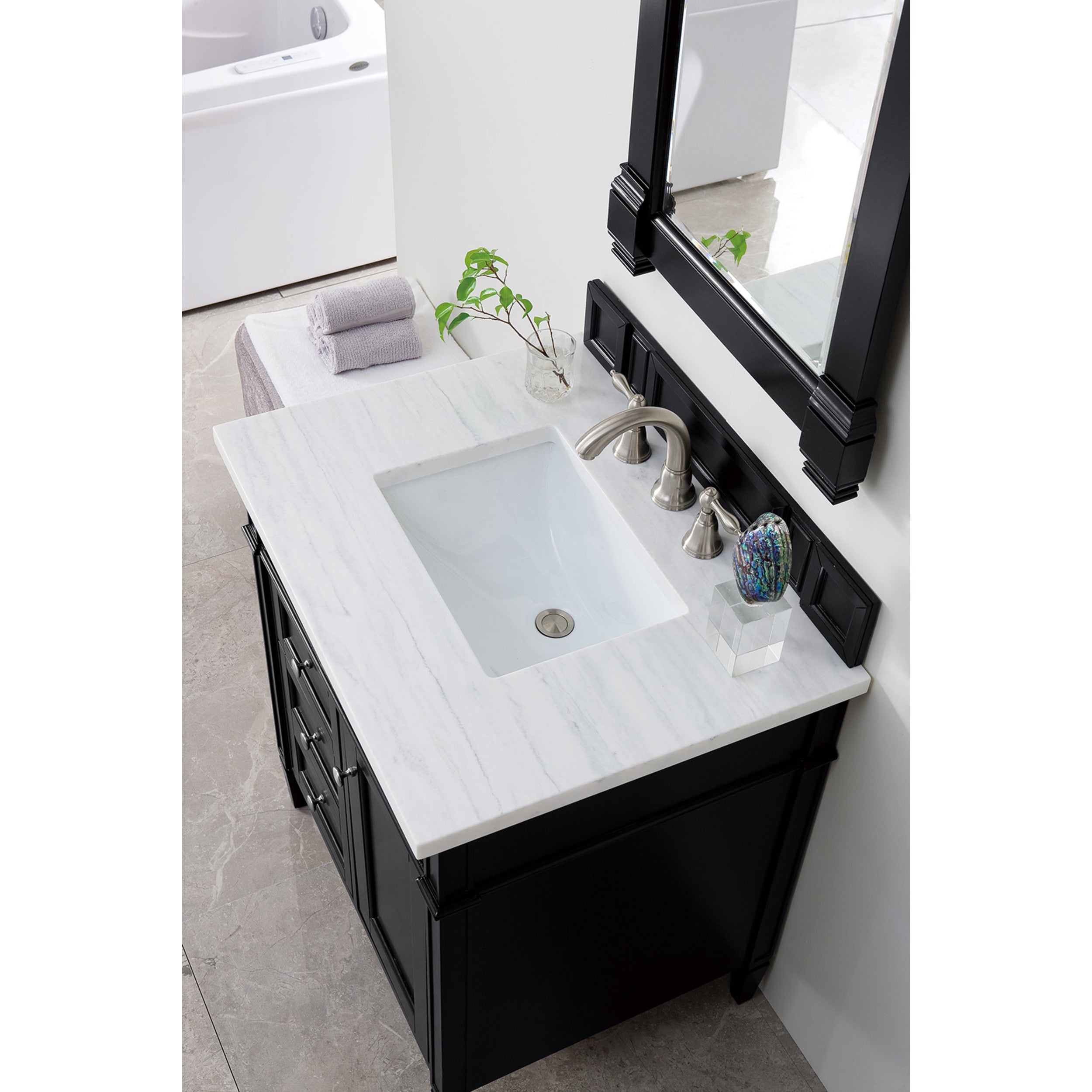 Black Onyx / Arctic Fall - 3 Faucet Holes