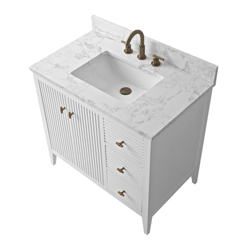 Linear White / Golden Brushed