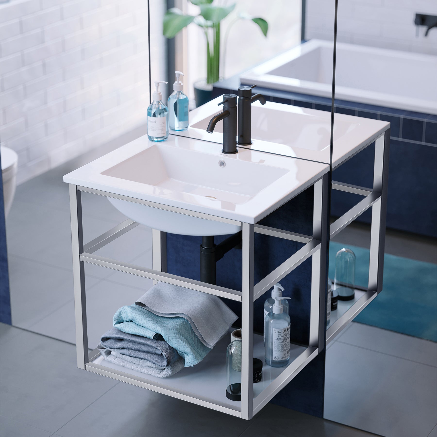 Chrome / White / 1-Hole