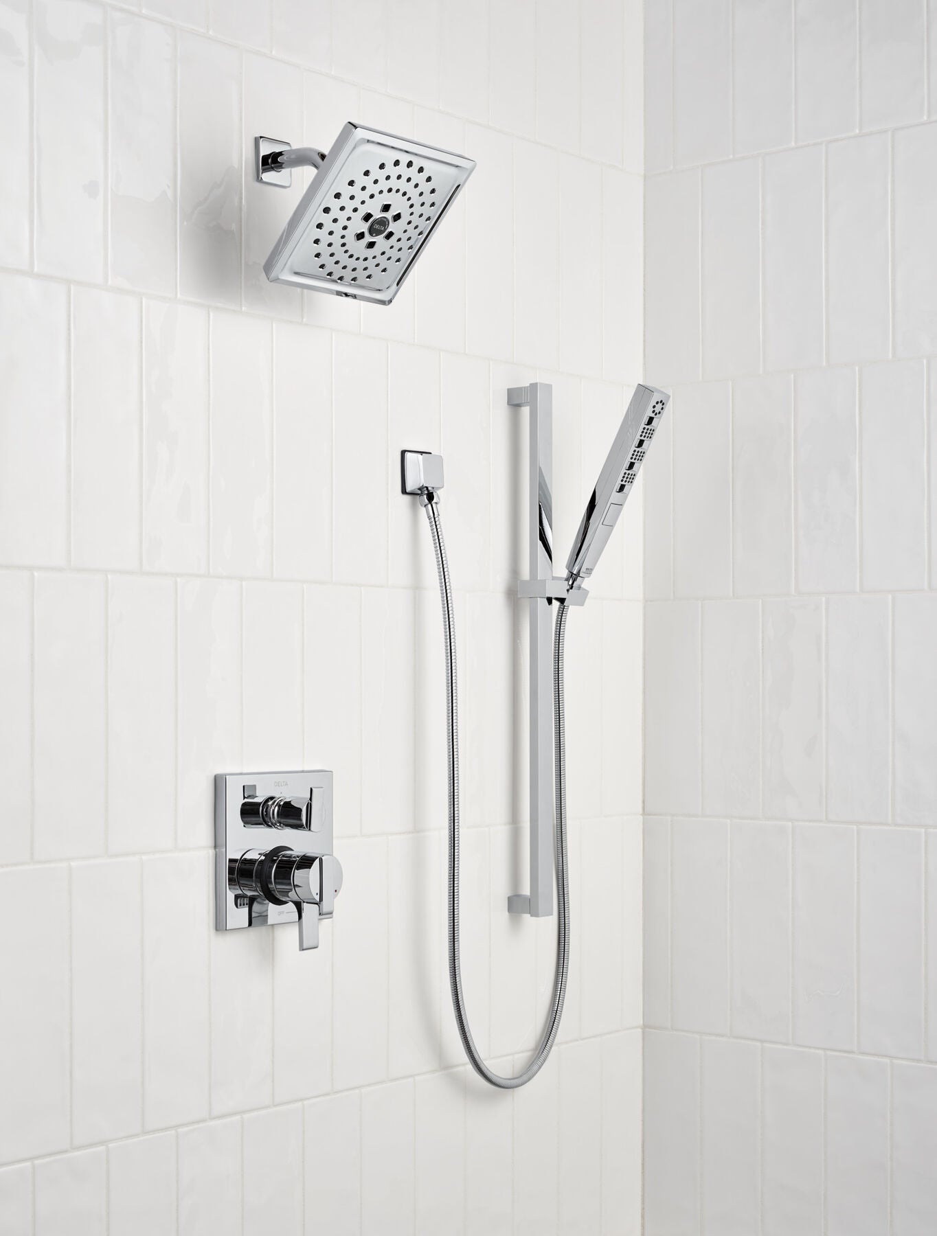 Delta Angular Modern Monitor 17 Series Valve Trim with 3-Setting Integrated Diverter