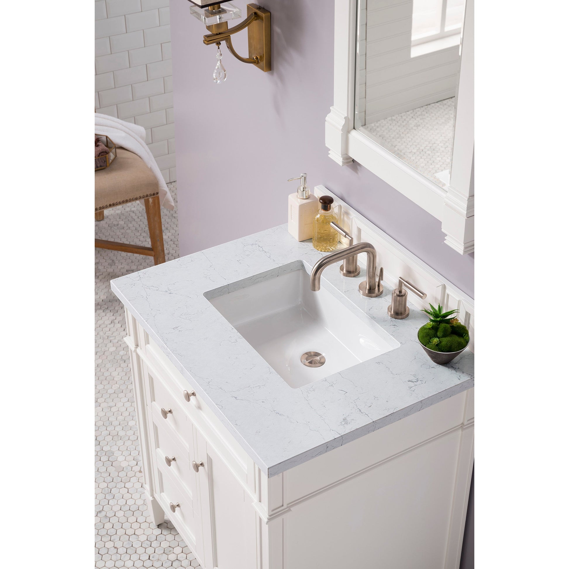 Bright White / Eternal Jasmine Pearl - 3 Faucet Holes