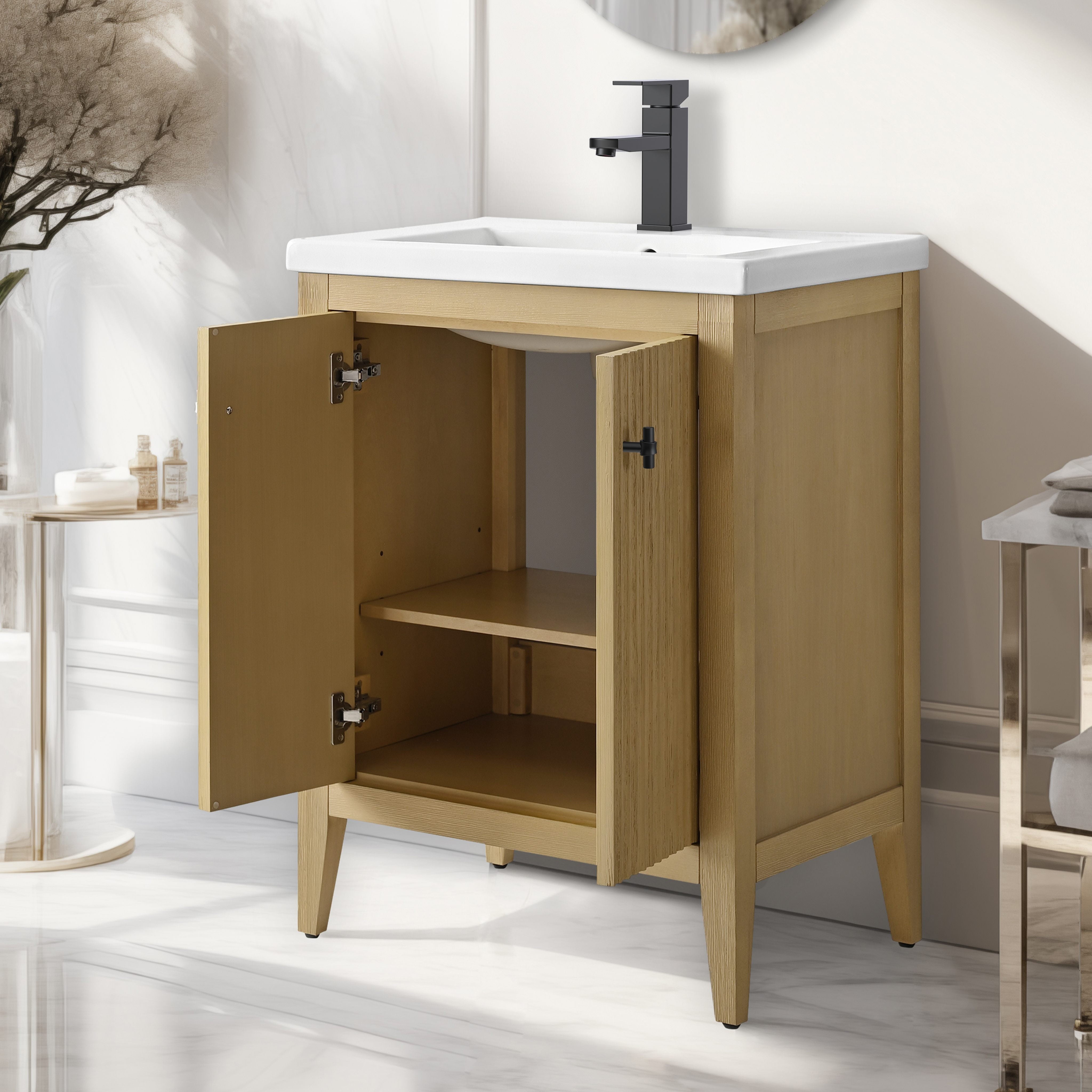 Linear Natural Oak / Matte Black