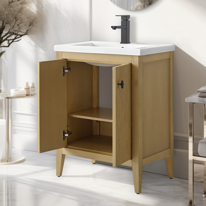 Linear Natural Oak / Matte Black