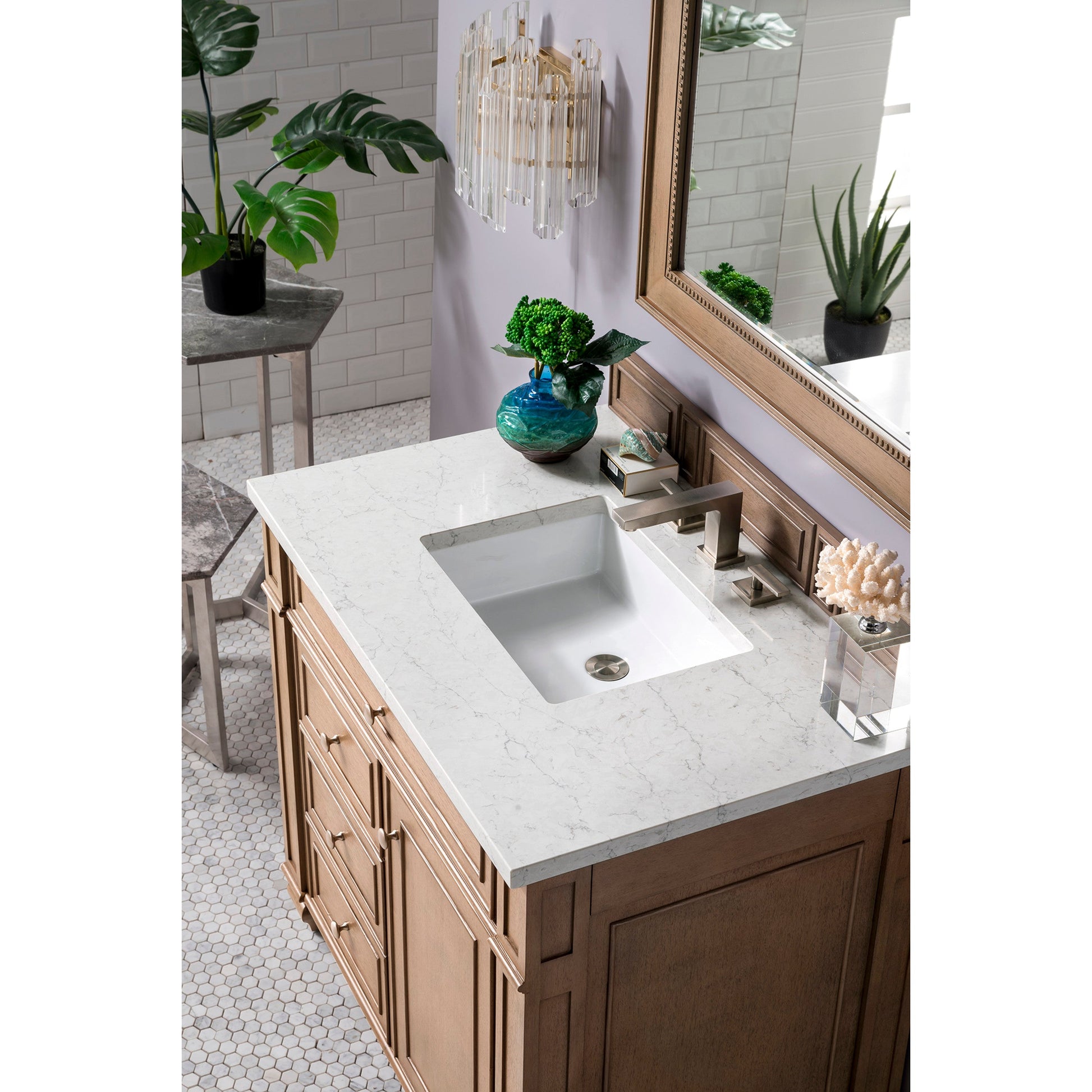 Whitewashed Walnut / Eternal Jasmine Pearl - 3 Faucet Holes