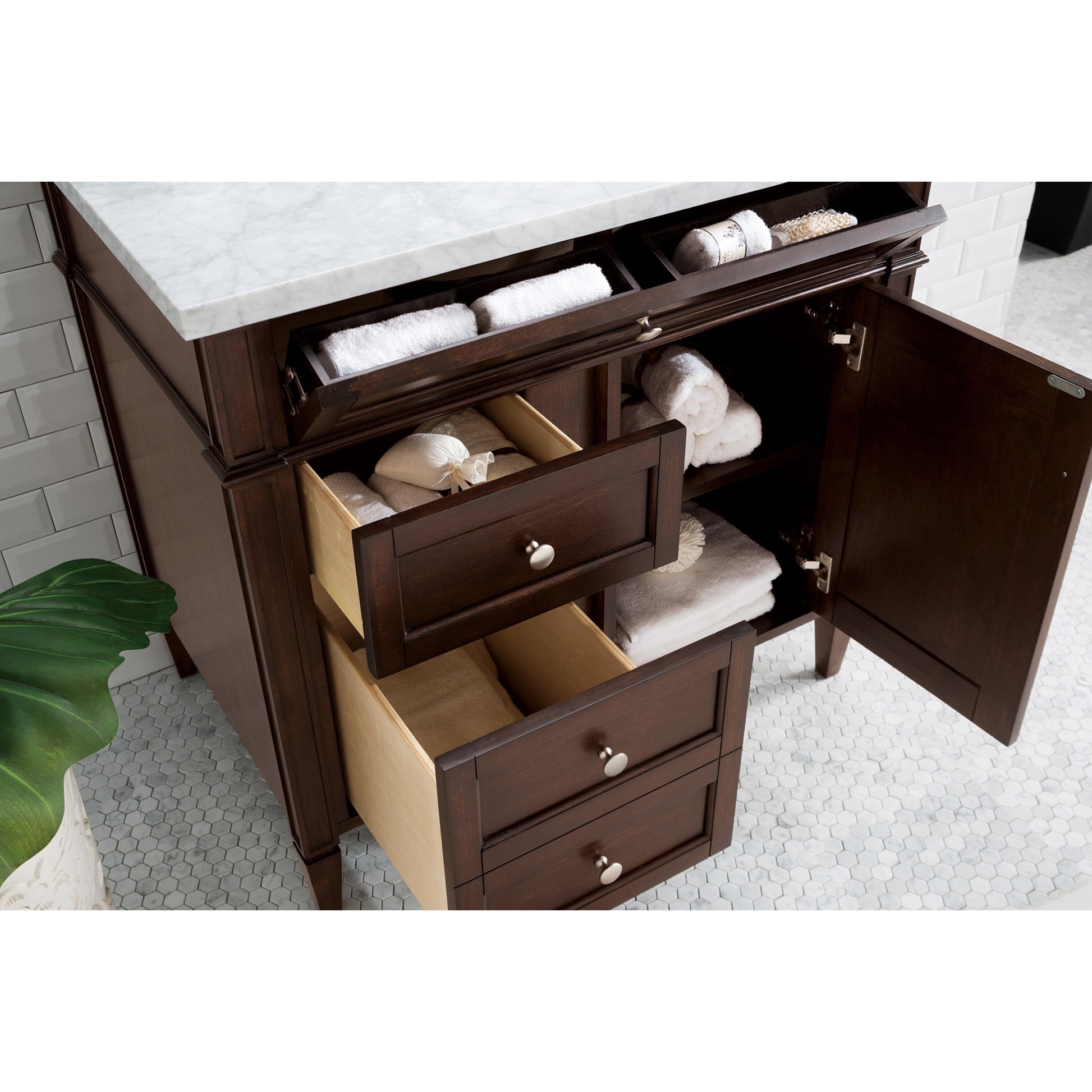 Burnished Mahogany / Carrara White - 3 Faucet Holes