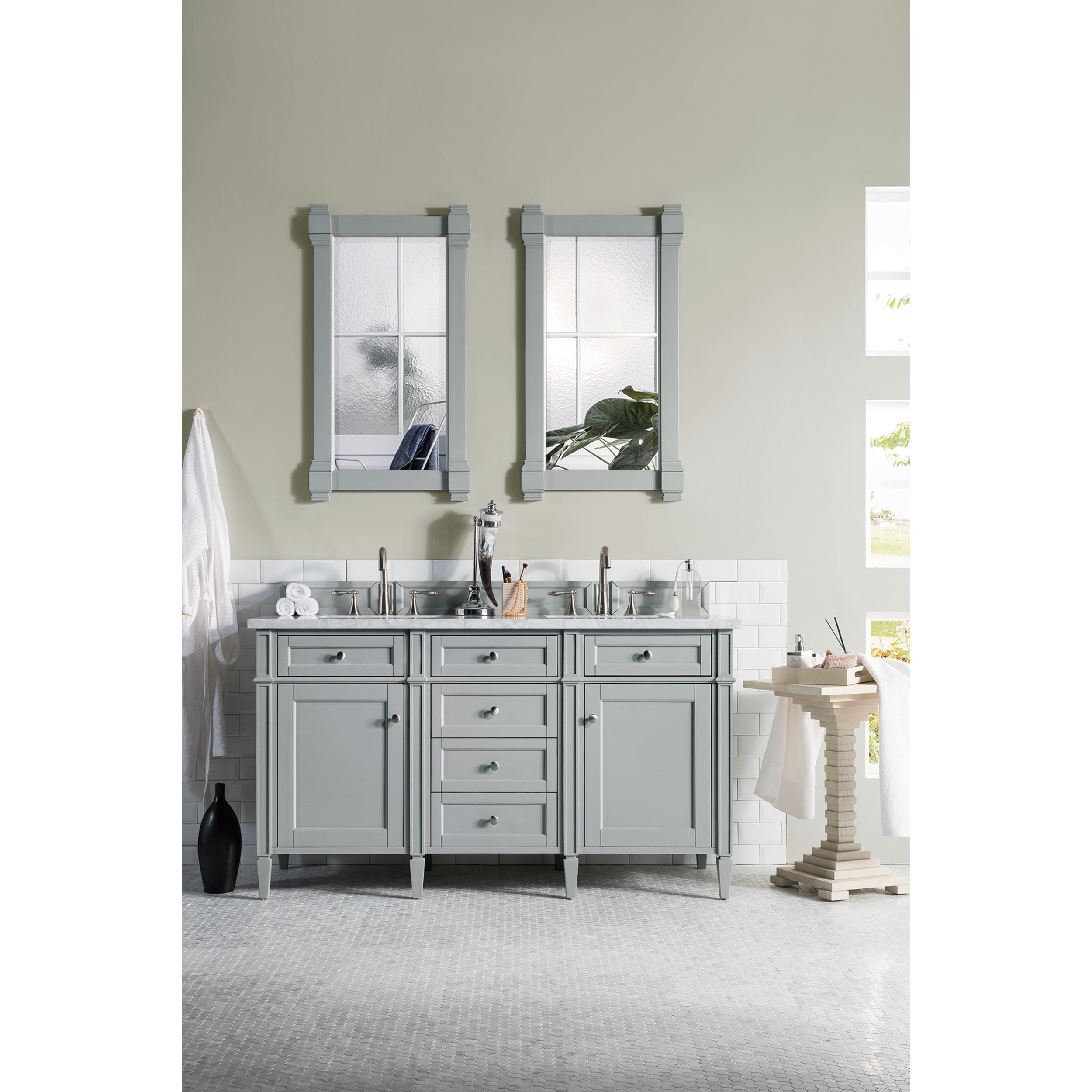 Urban Gray / Carrara White - 3 Faucet Holes