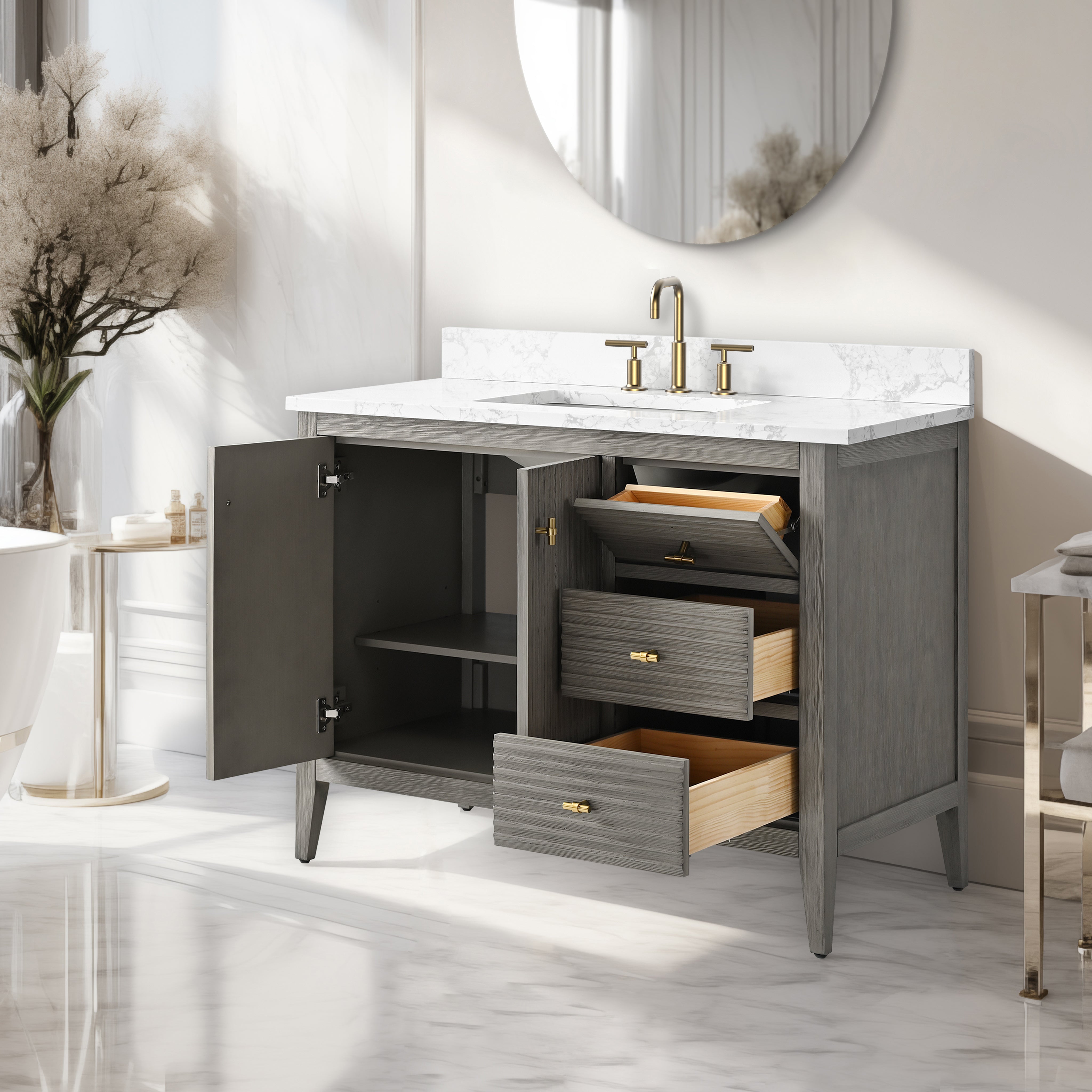 Linear Driftwood Gray / Golden Brushed