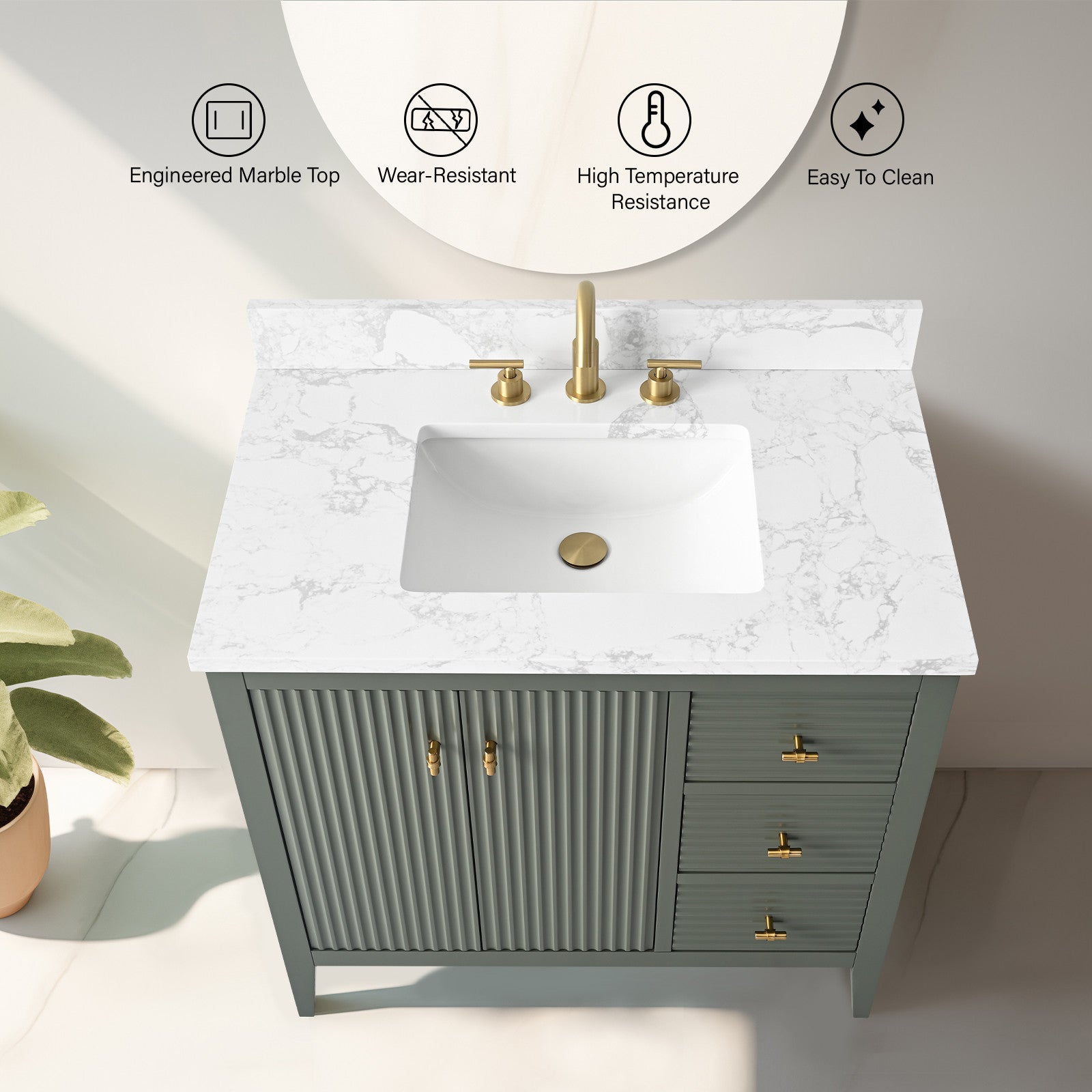 Linear Vintage Green / Golden Brushed