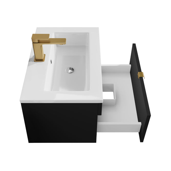 Black / Gold