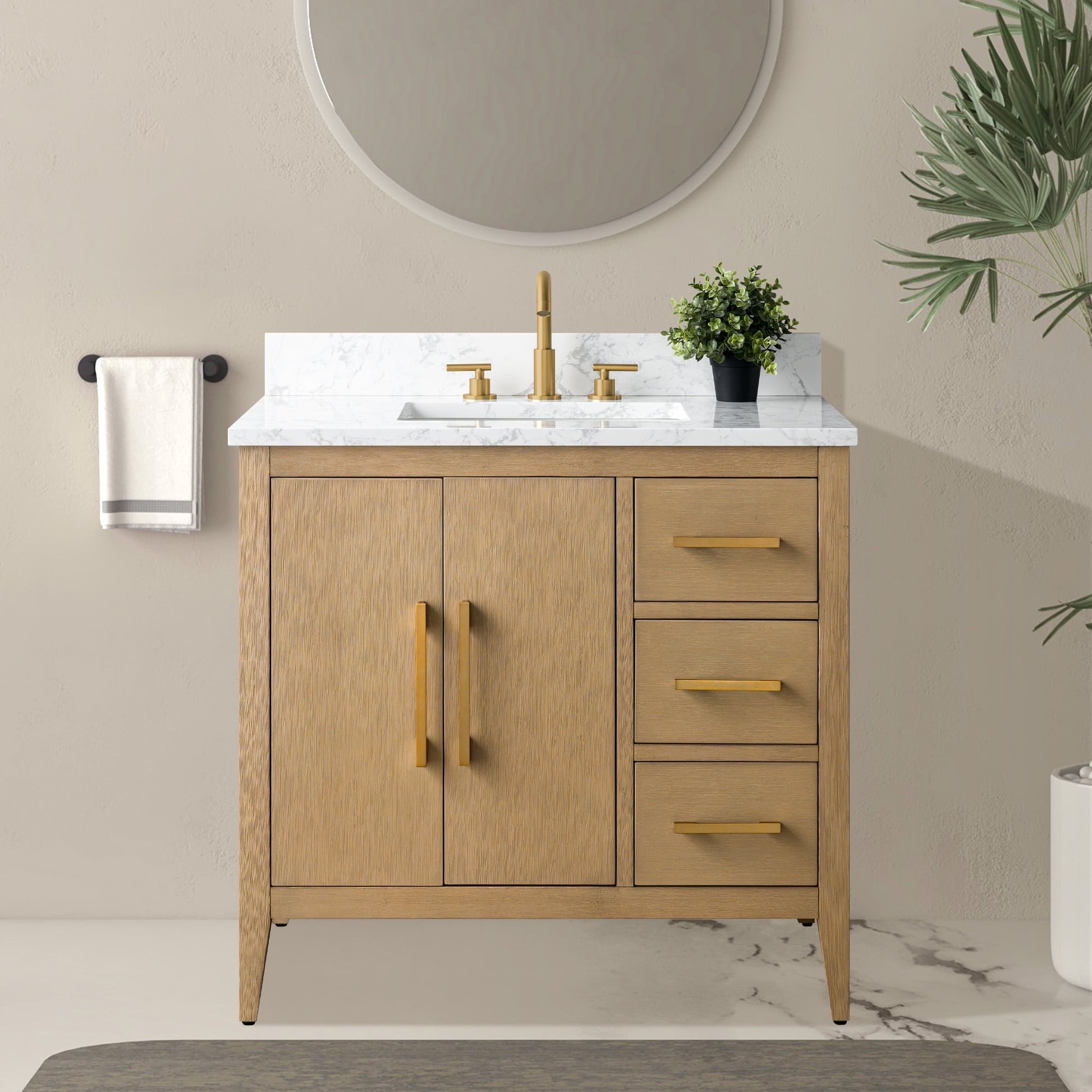 Natural Oak / Golden Brushed