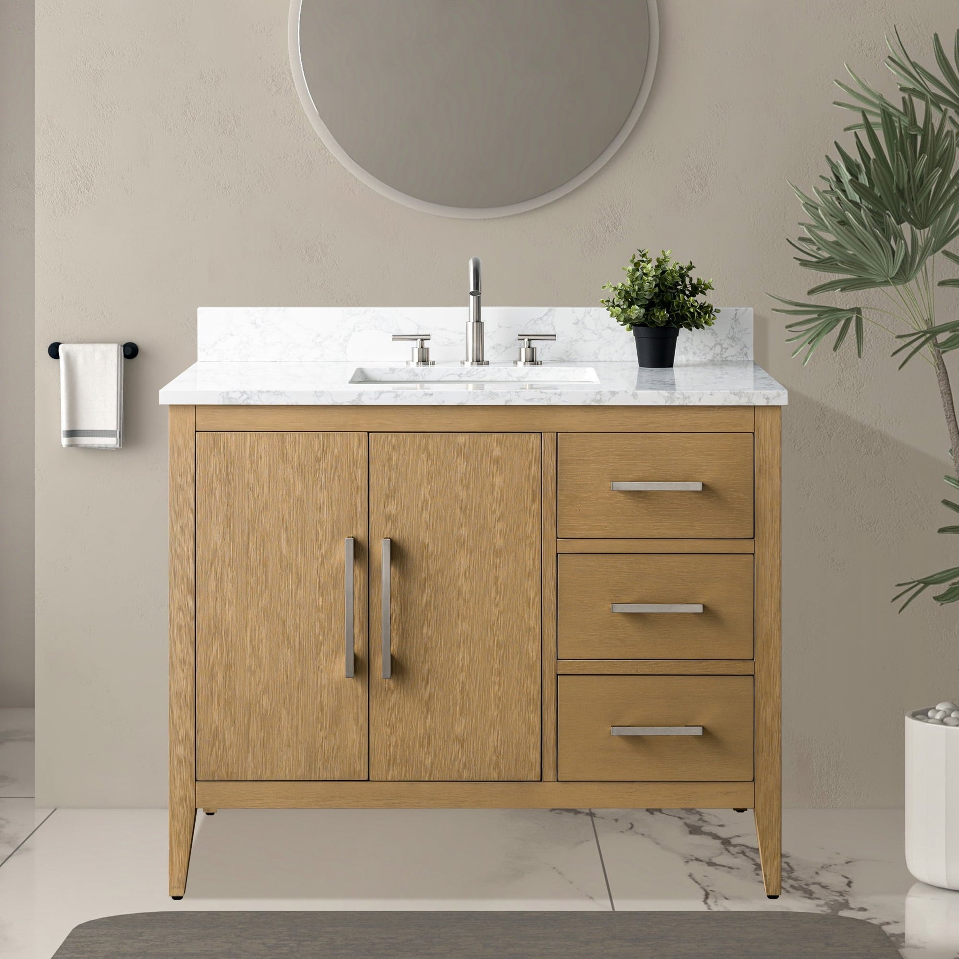 Natural Oak / Brushed Nickel