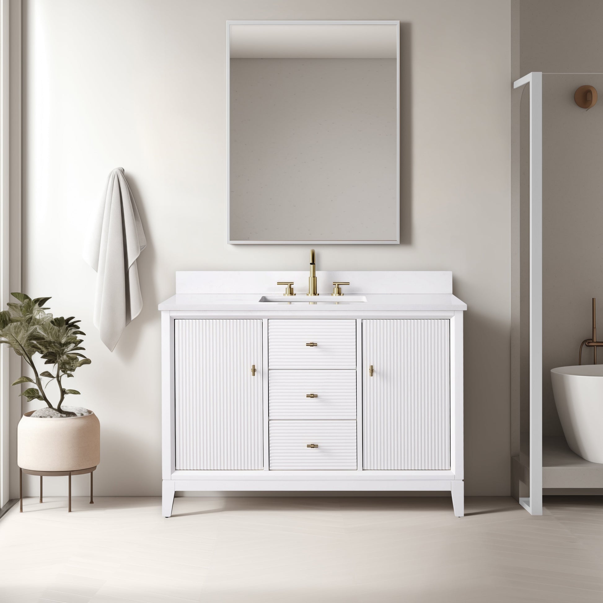 Linear White / Golden Brushed