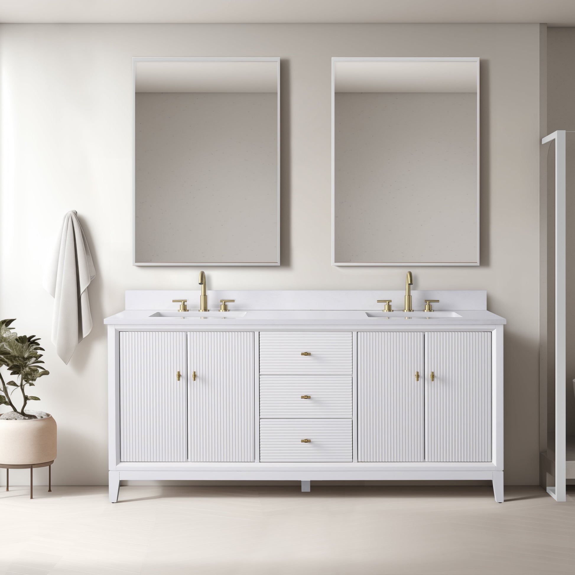 Linear White / Golden Brushed