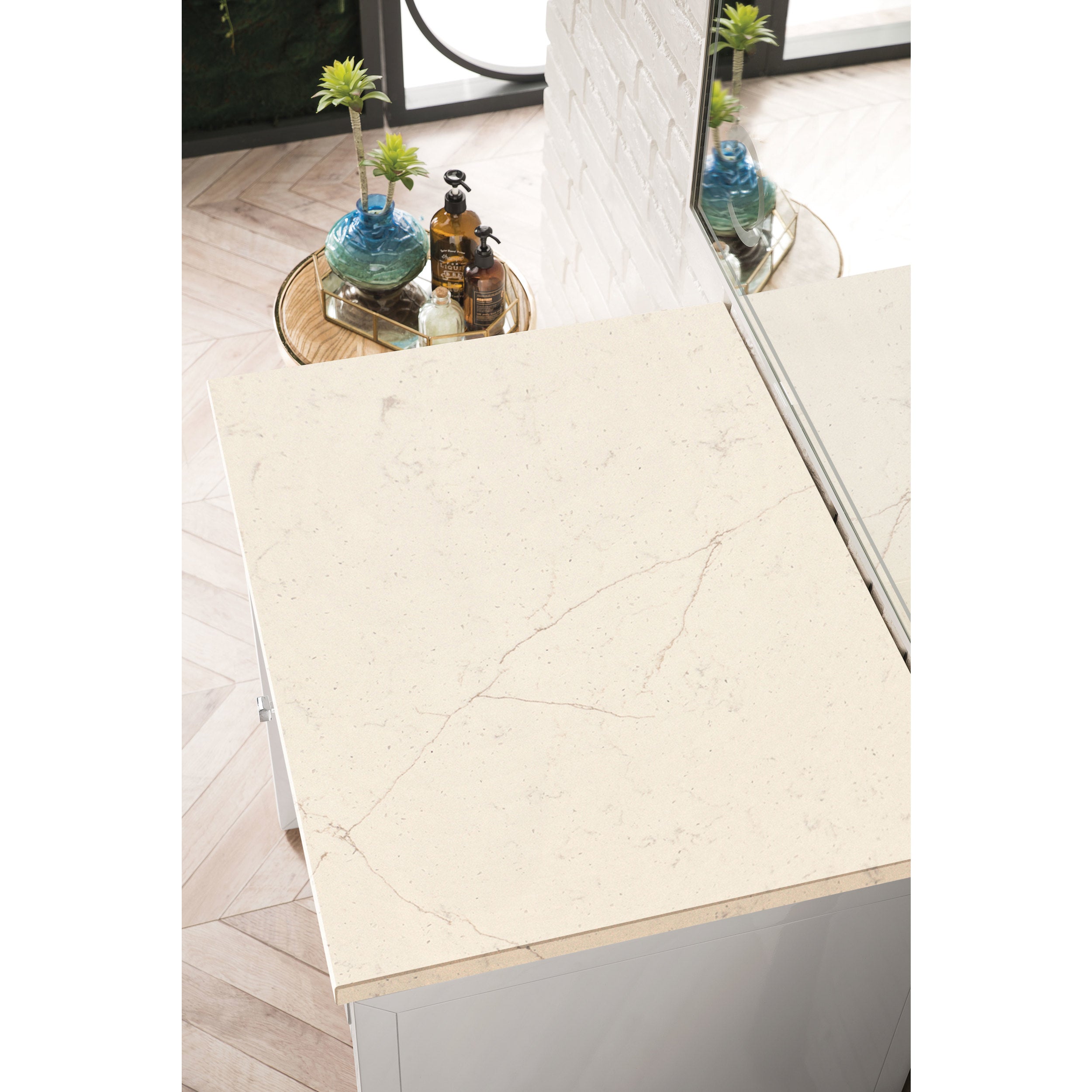 Glossy White / Eternal Marfil
