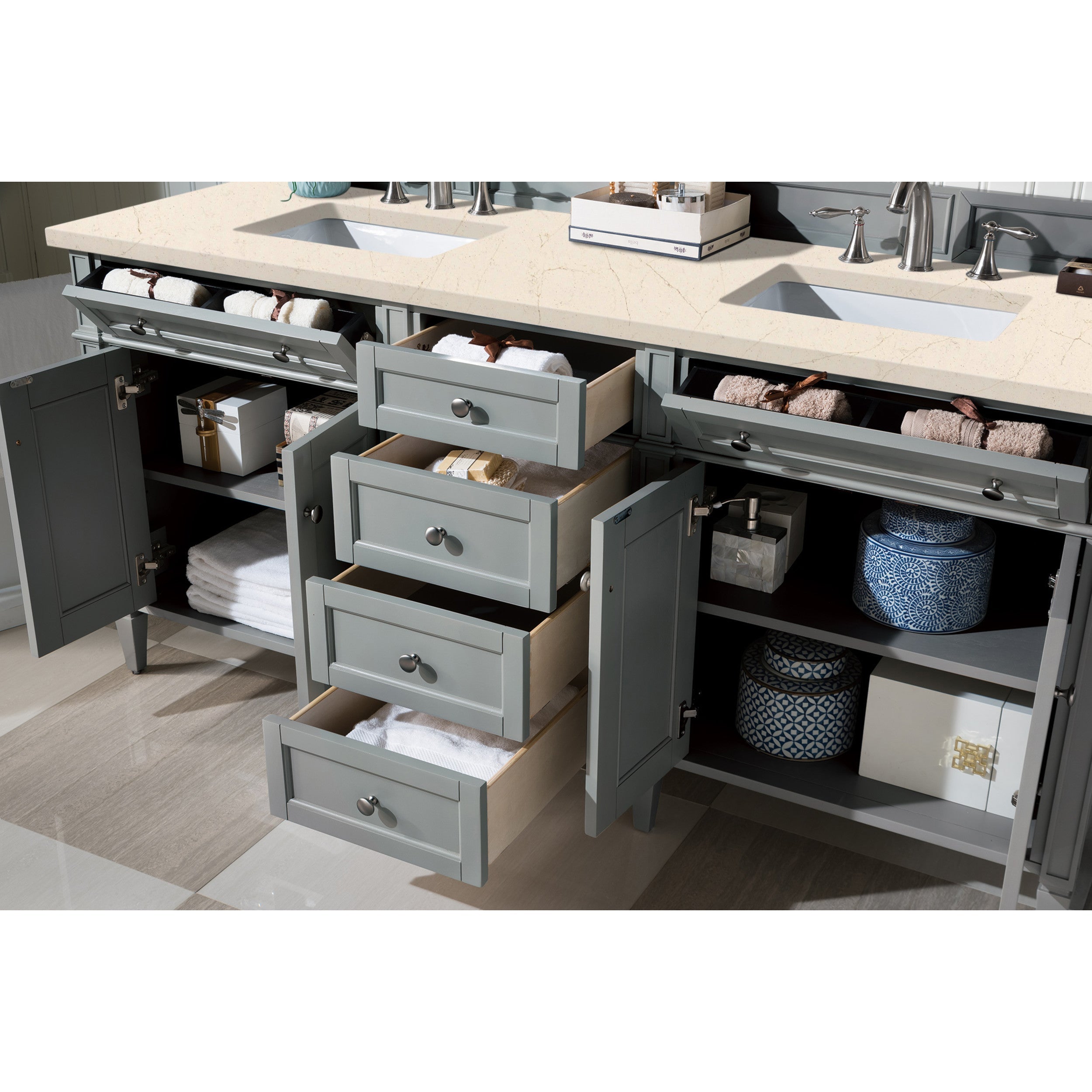 Urban Gray / Eternal Marfil - 3 Faucet Holes