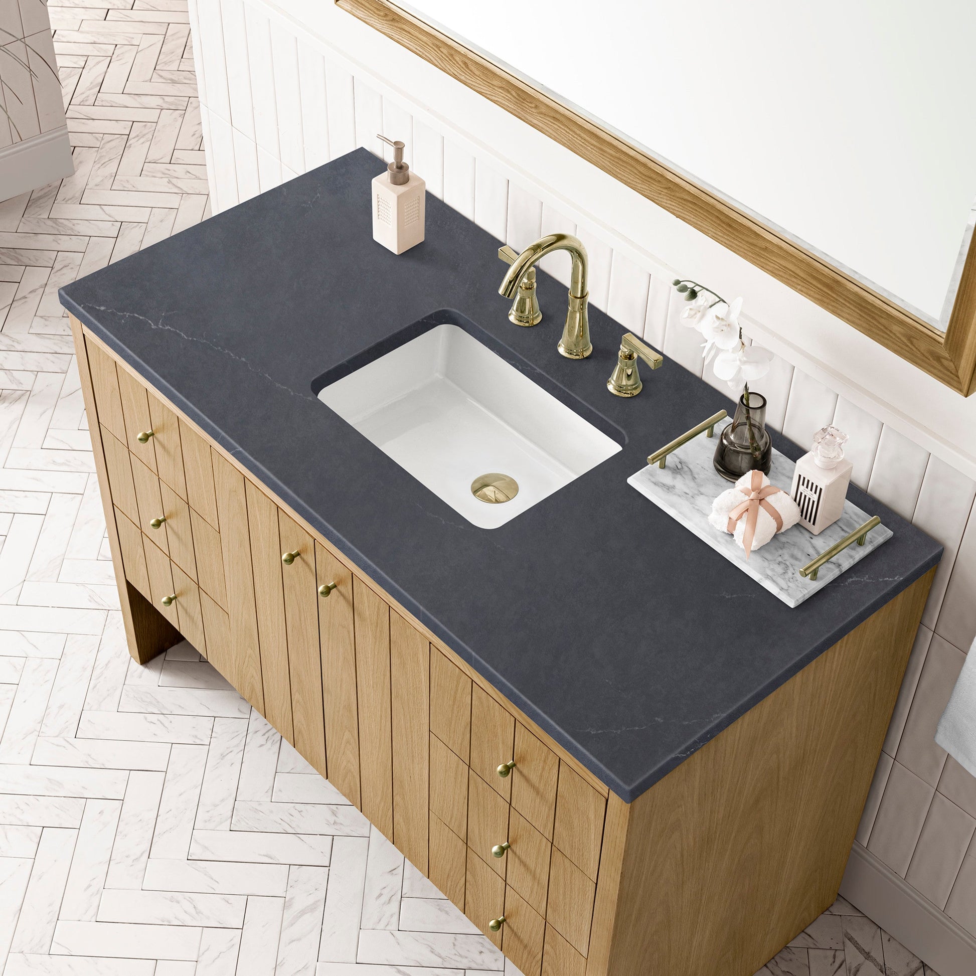 Light Natural Oak / Charcoal Soapstone - 3 Faucet Holes