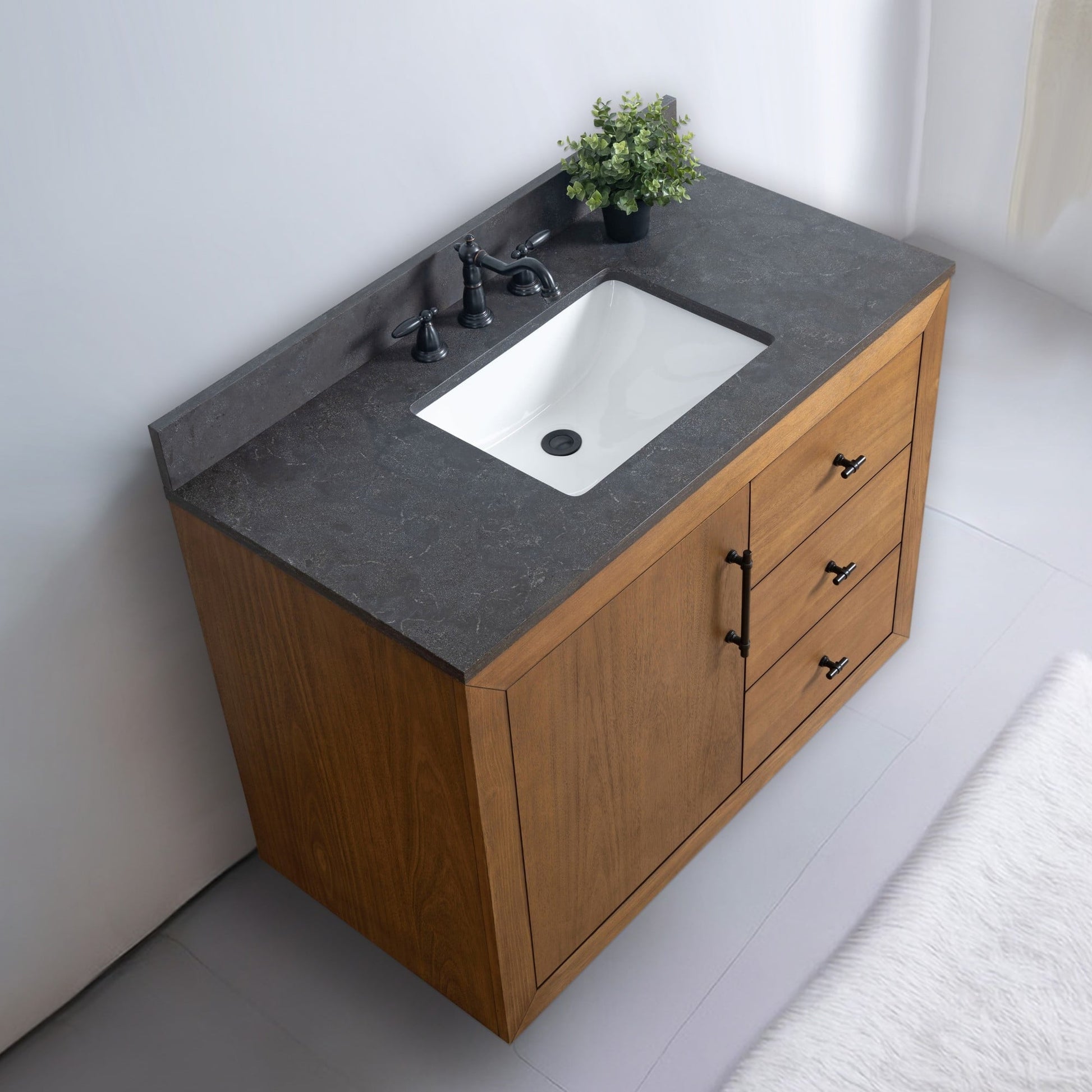 Tan / Black Limestone