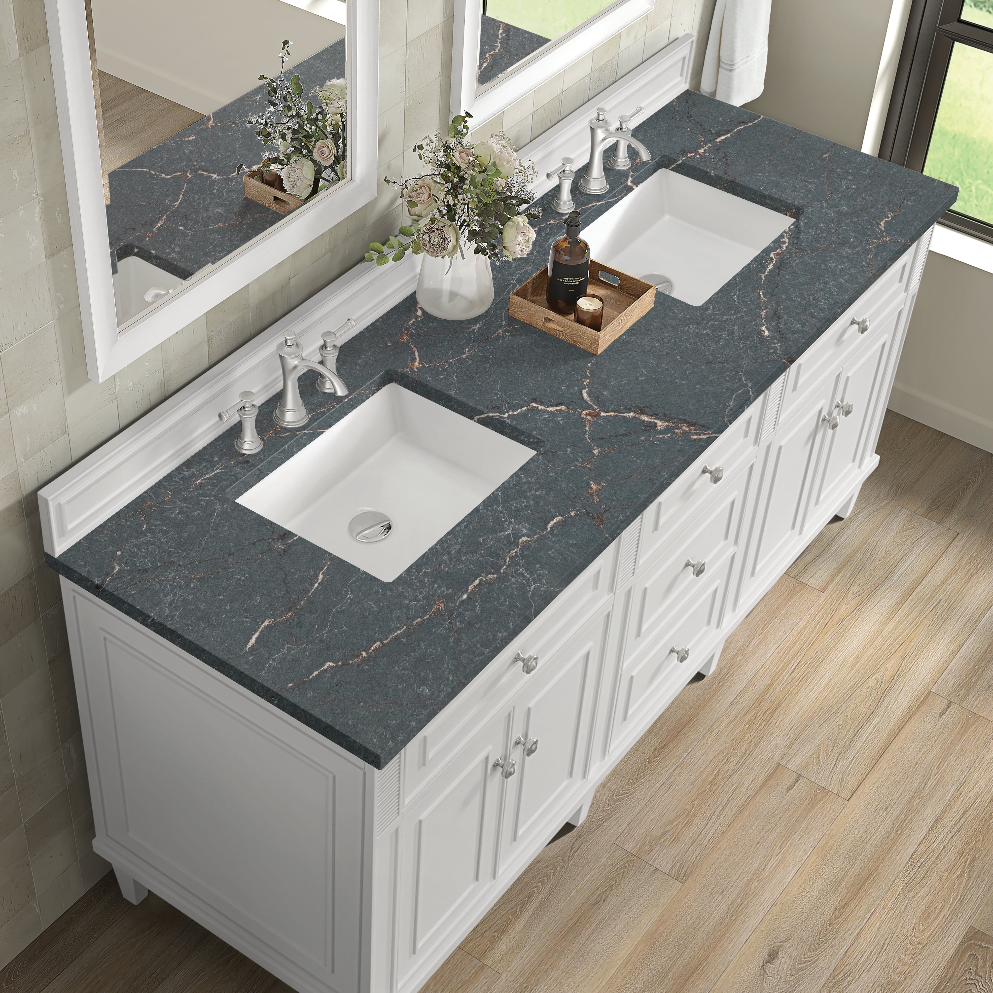 Bright White / Parisien Bleu - 3 Faucet Holes