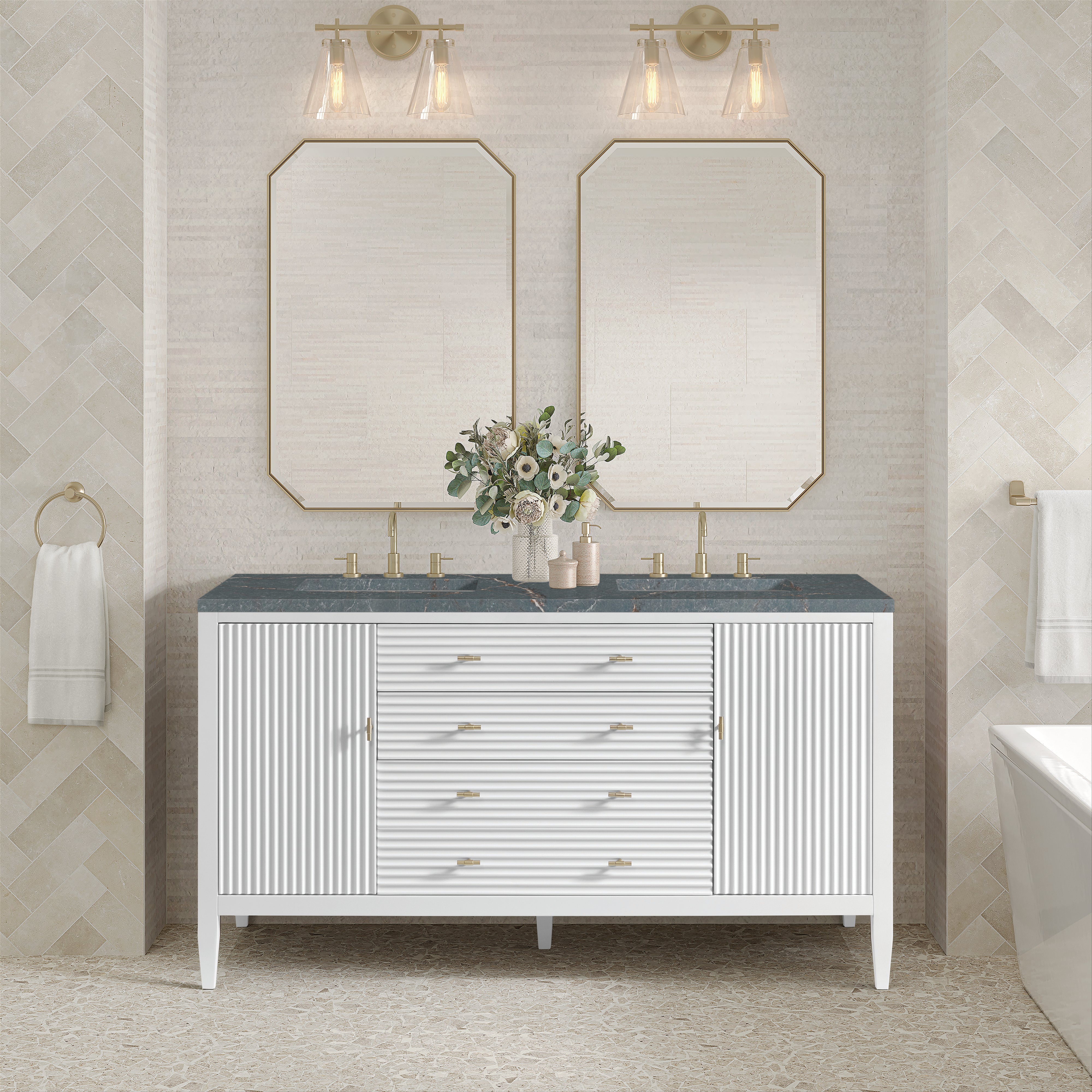 Bright White / Parisien Bleu - 3 Faucet Holes