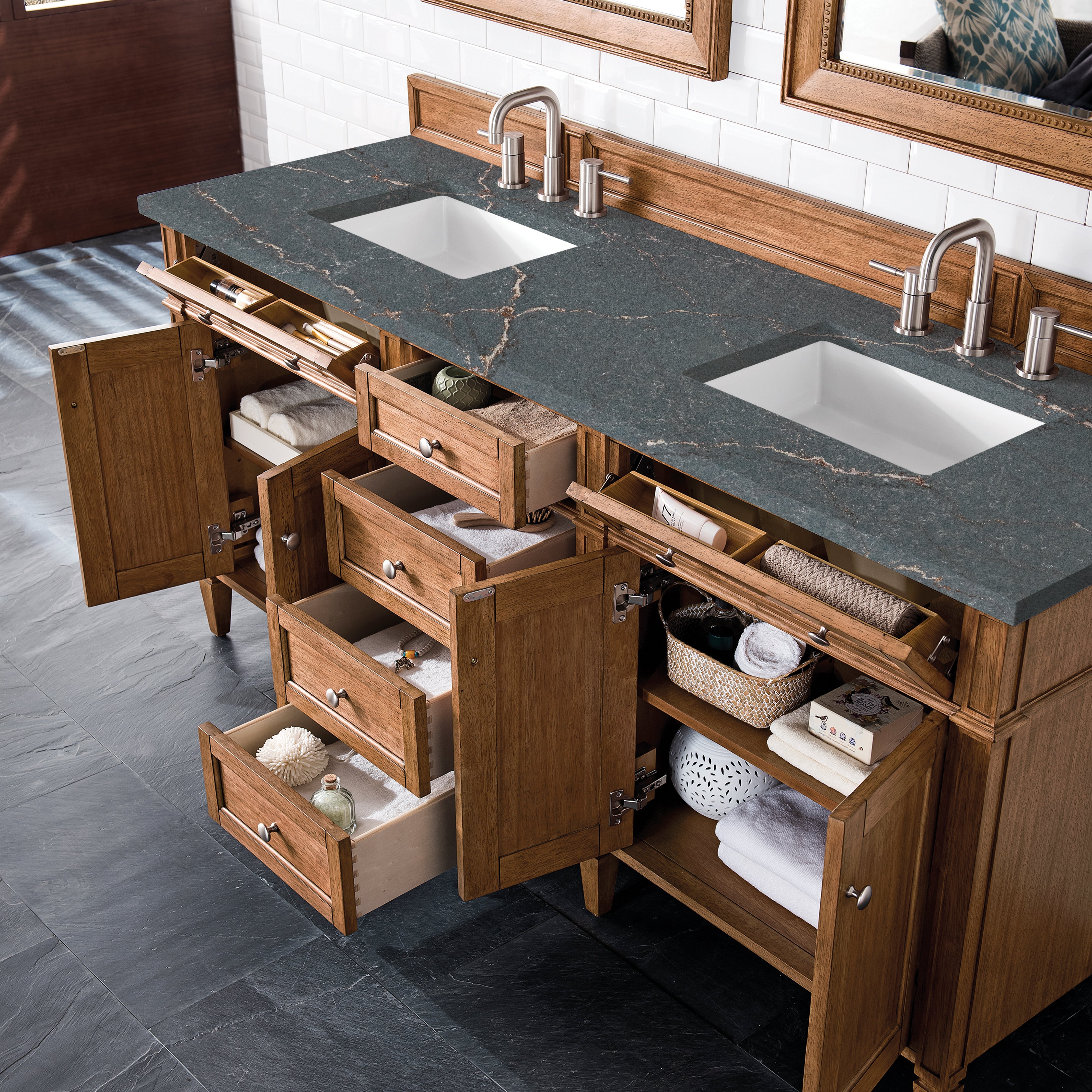 Saddle Brown / Parisien Bleu - 3 Faucet Holes