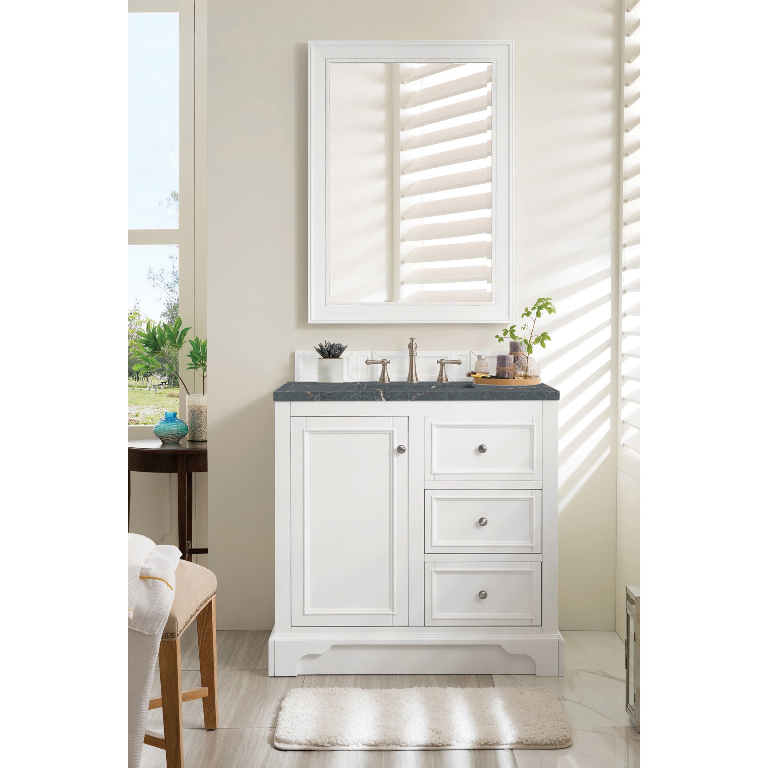Bright White / Parisien Bleu - 3 Faucet Holes