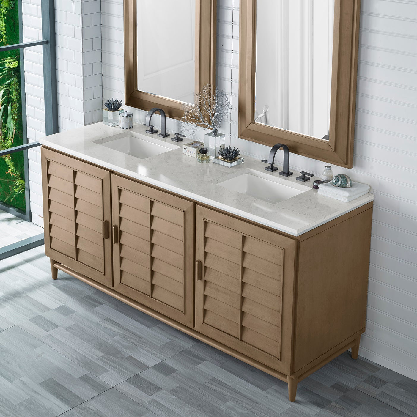 Whitewashed Walnut / Eternal Jasmine Pearl - 3 Faucet Holes