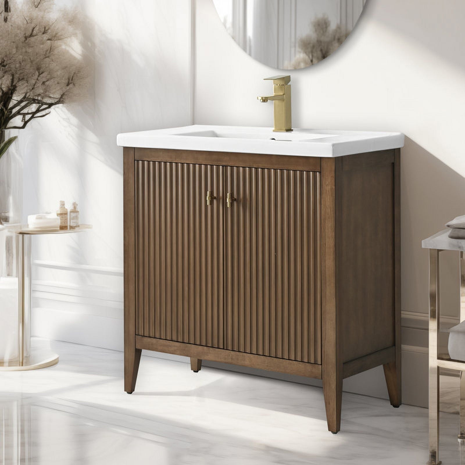 Walnut / Golden Brushed