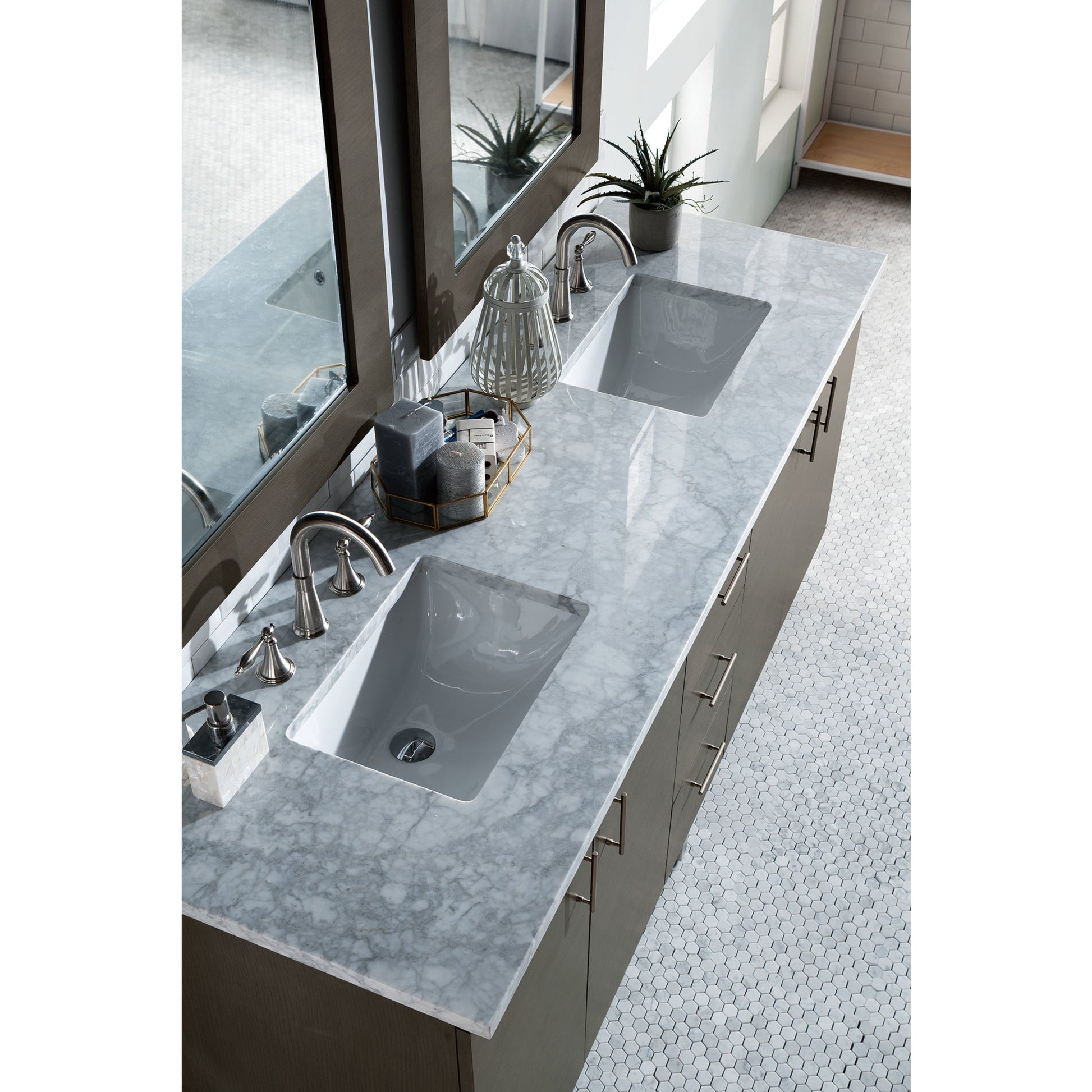 Silver Oak / Carrara White - 3 Faucet Holes