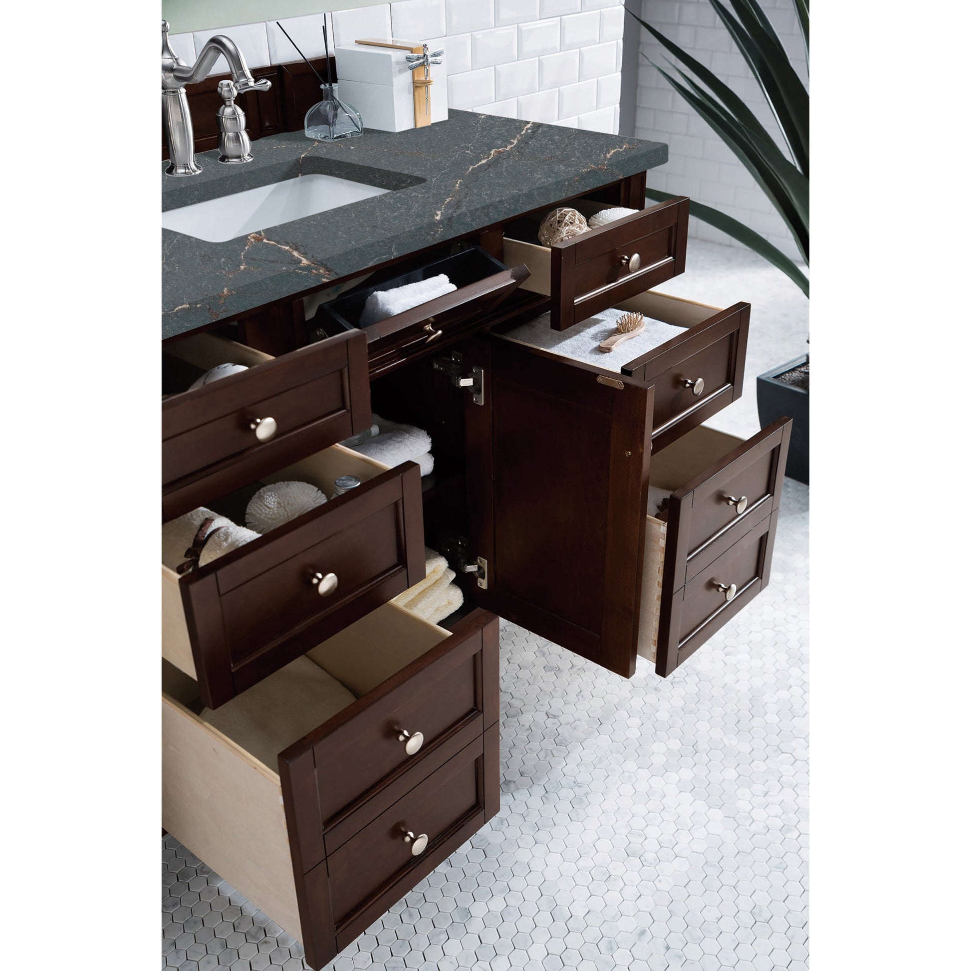Burnished Mahogany / Parisien Bleu - 3 Faucet Holes