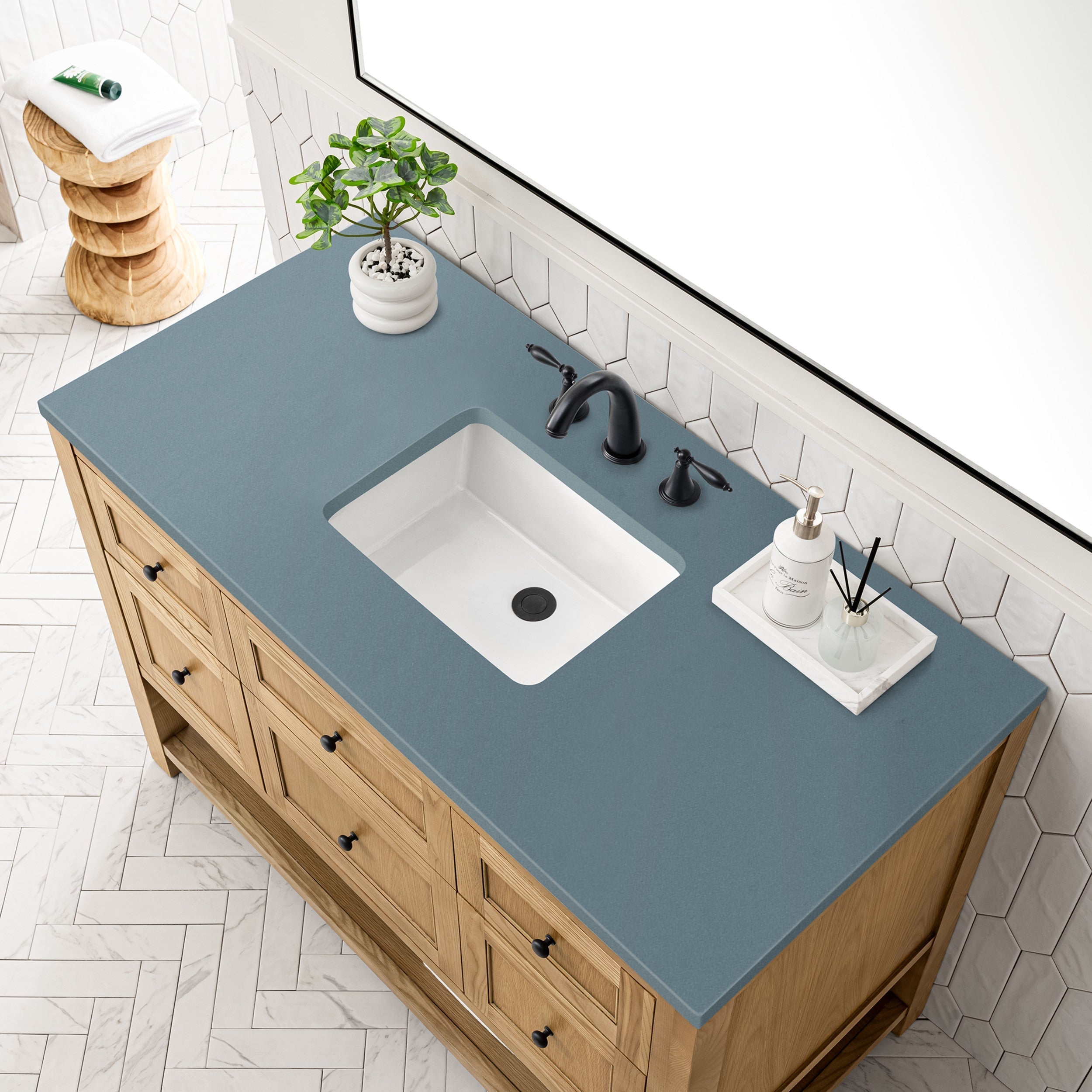 Light Natural Oak / Cala Blue - 3 Faucet Holes