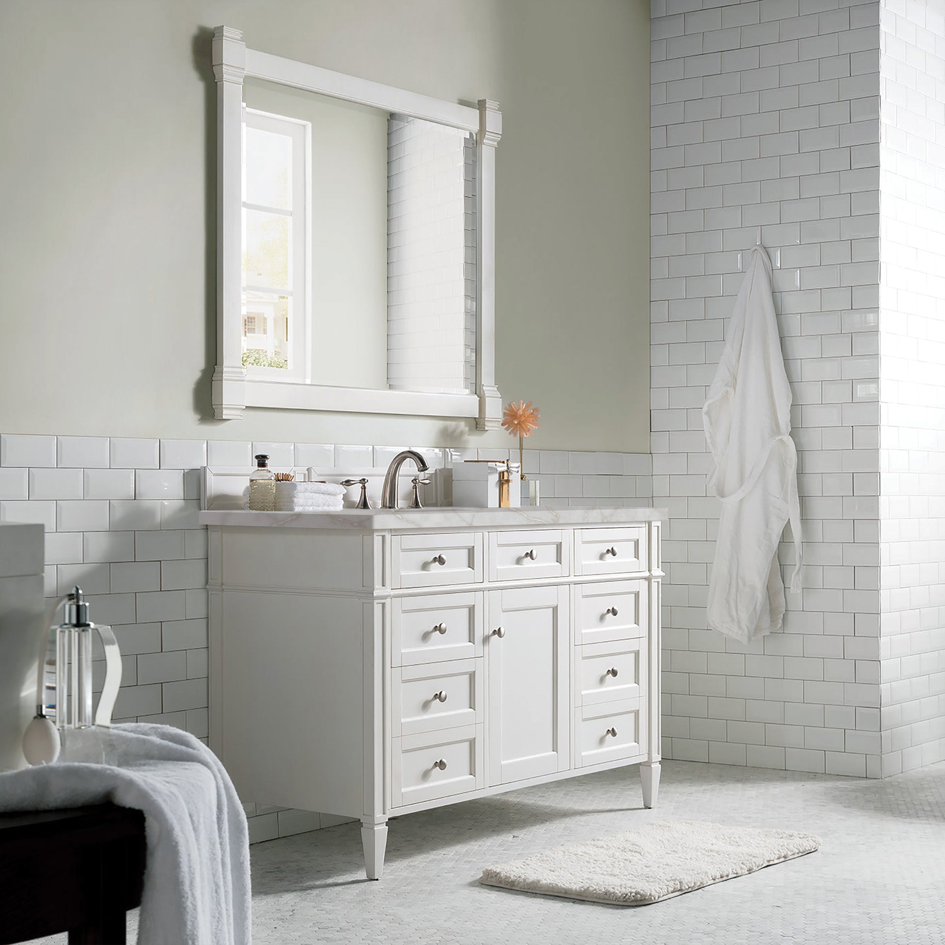 Bright White / Victorian Silver - 3 Faucet Holes