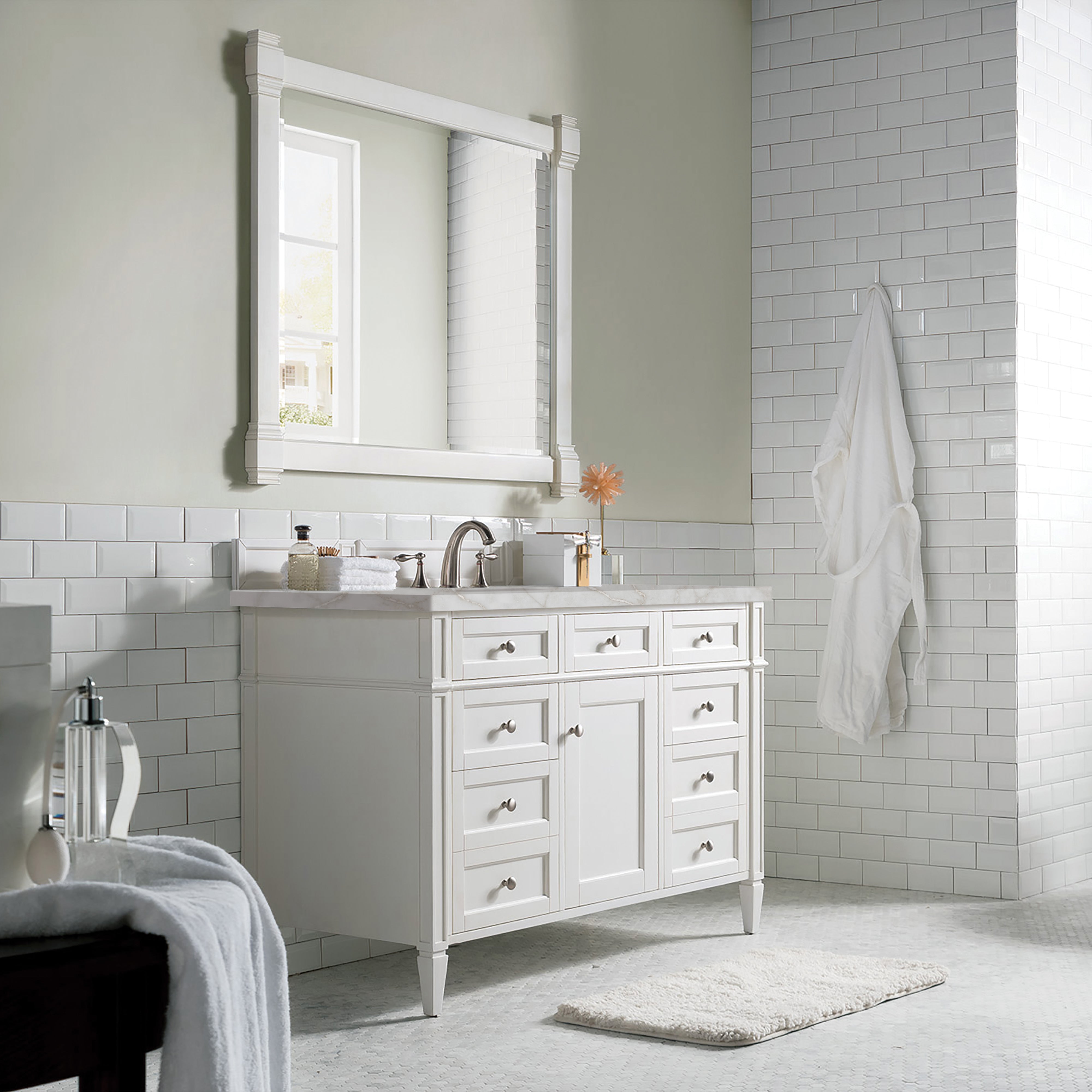Bright White / Victorian Silver - 3 Faucet Holes