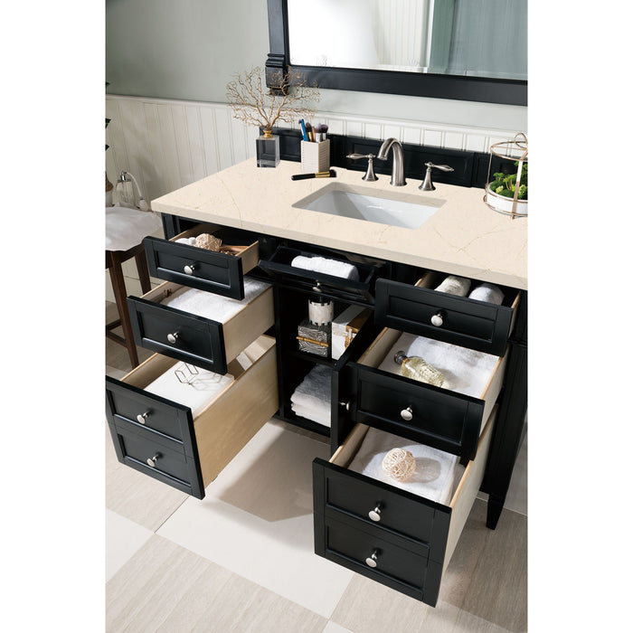 Black Onyx / Eternal Marfil - 3 Faucet Holes