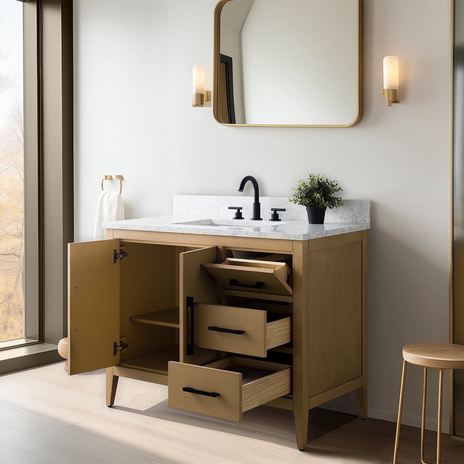 Natural Oak / Matte Black