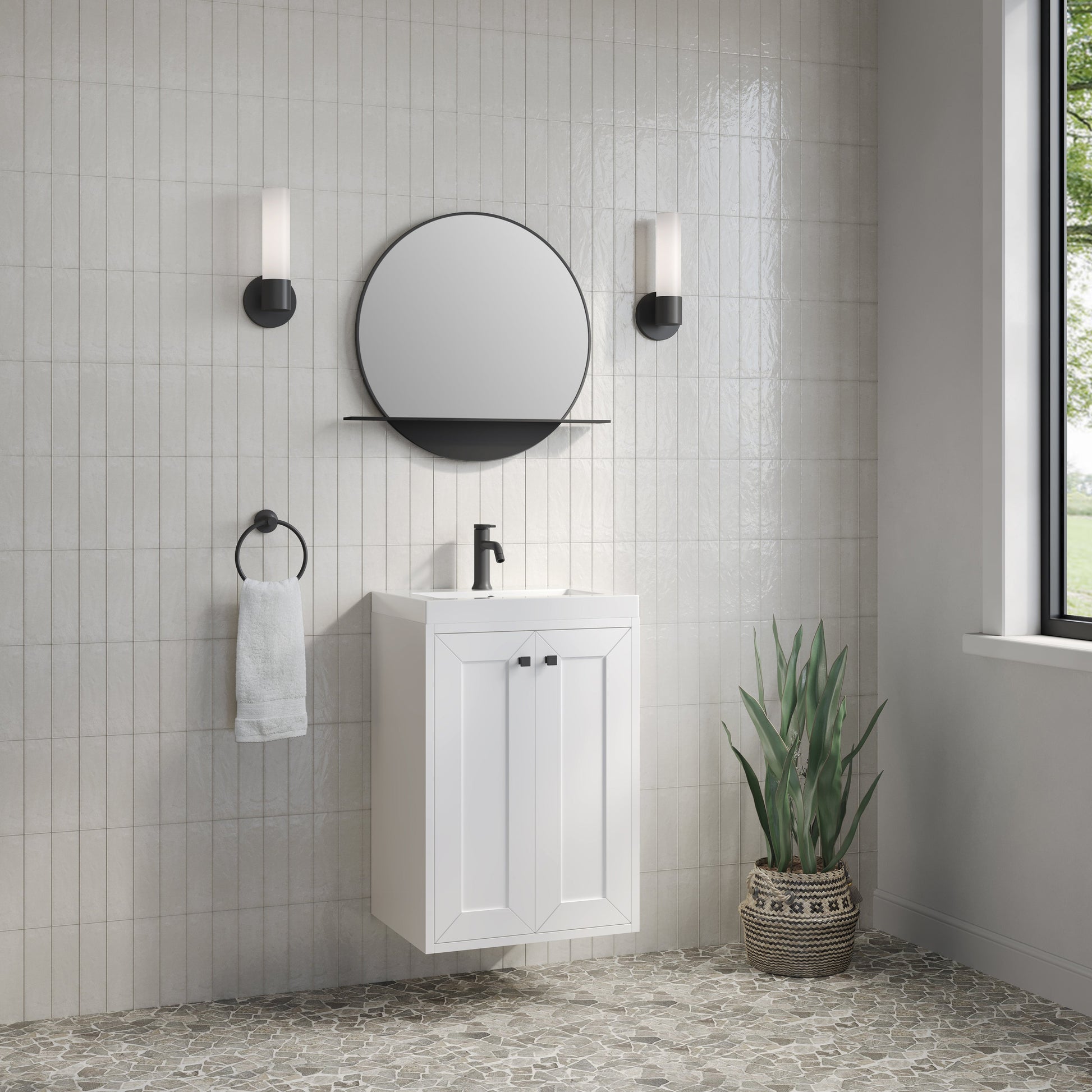 Glossy White / Matte Black