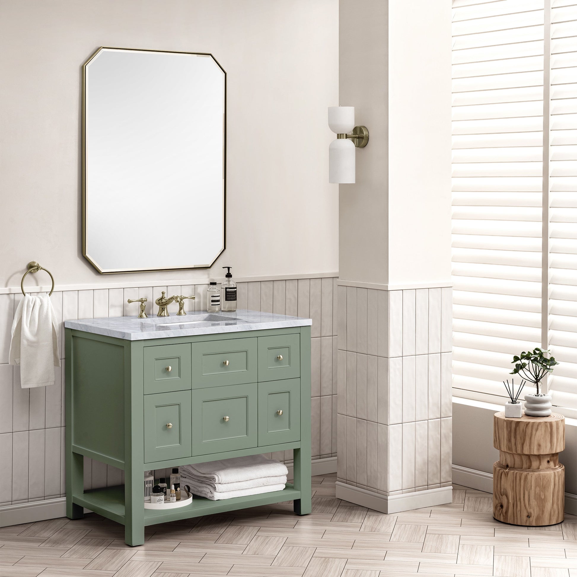 Smokey Celadon / Carrara White - 3 Faucet Holes