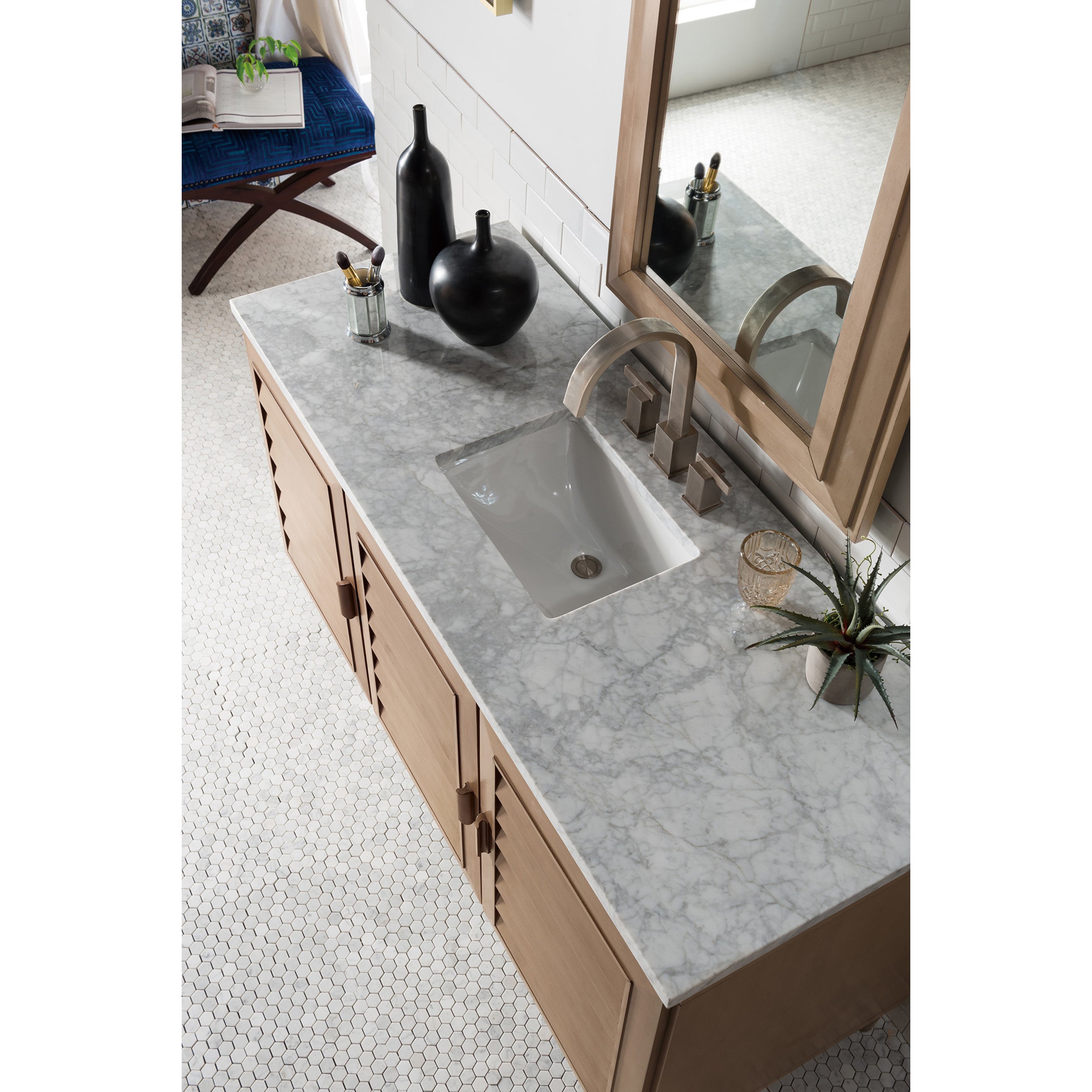 Whitewashed Walnut / Carrara White - 3 Faucet Holes