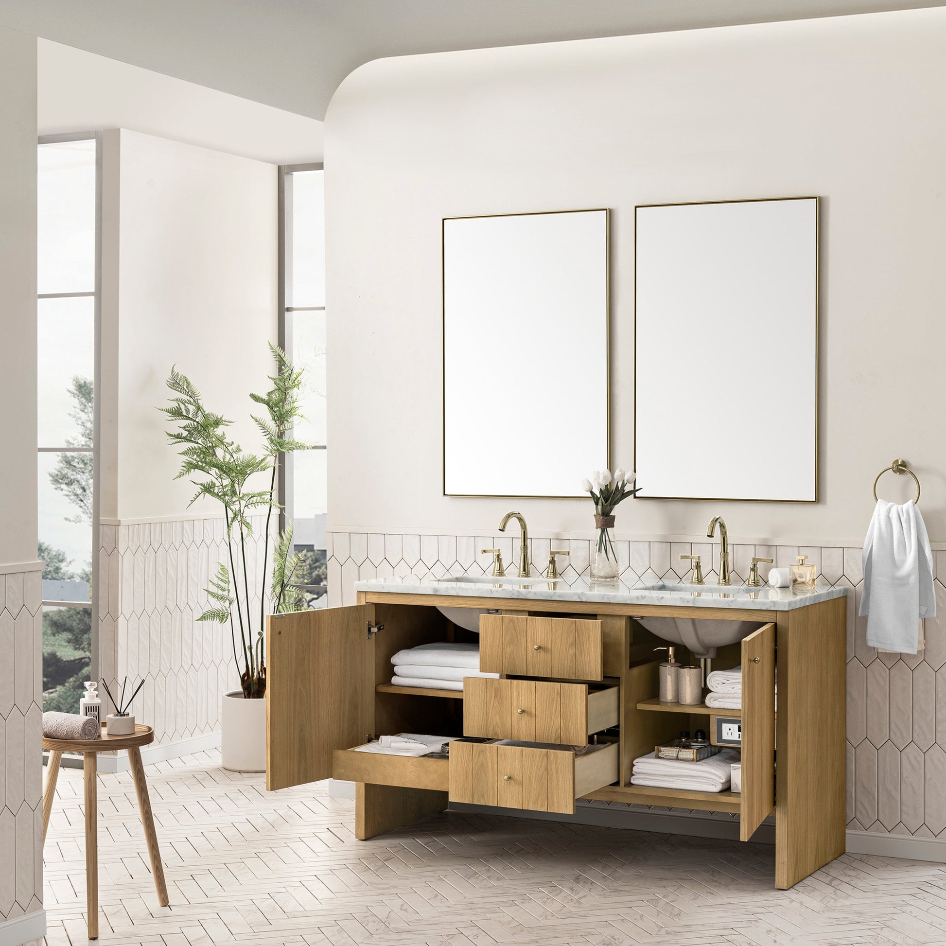 Light Natural Oak / Carrara White - 3 Faucet Holes