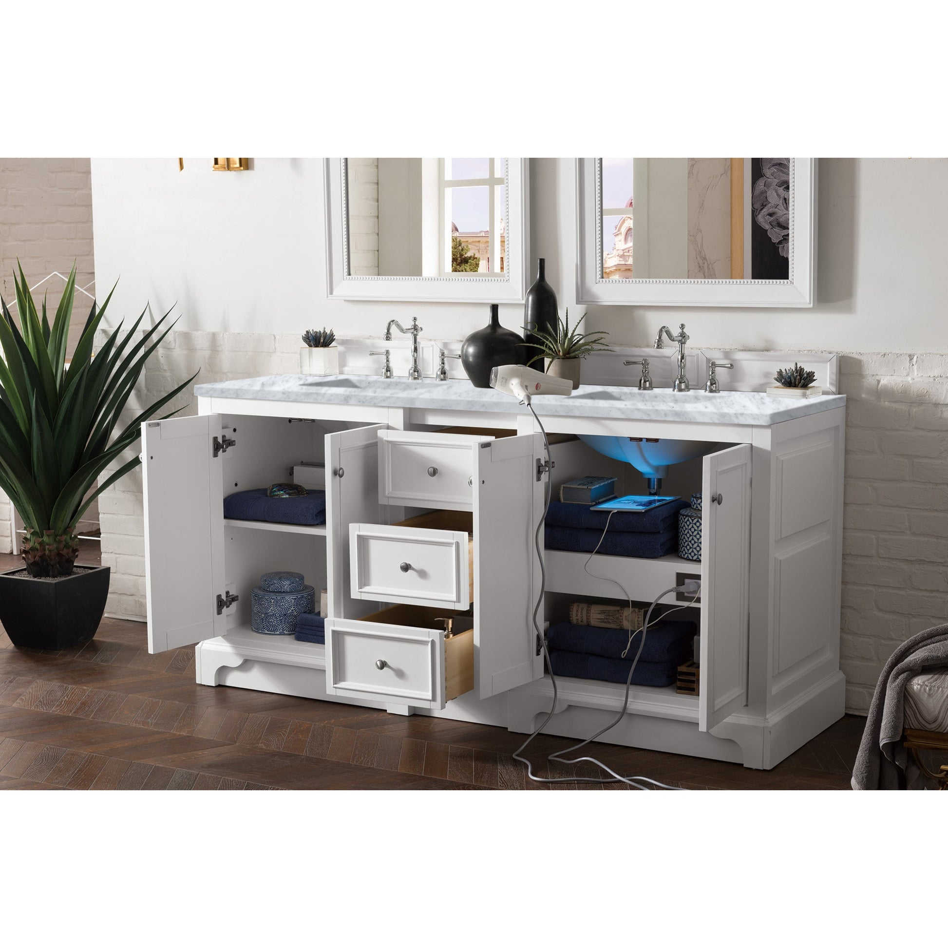 Bright White / Carrara White - 3 Faucet Holes