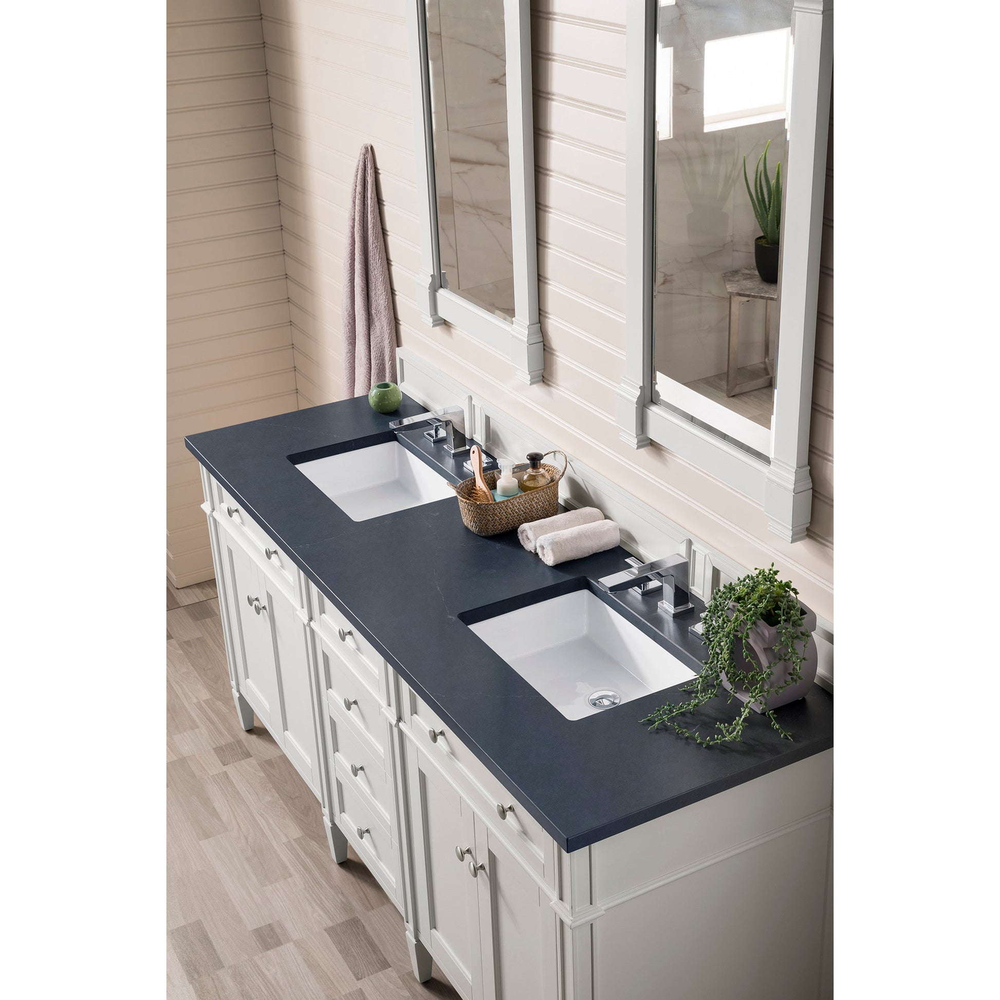 Bright White / Charcoal Soapstone - 3 Faucet Holes
