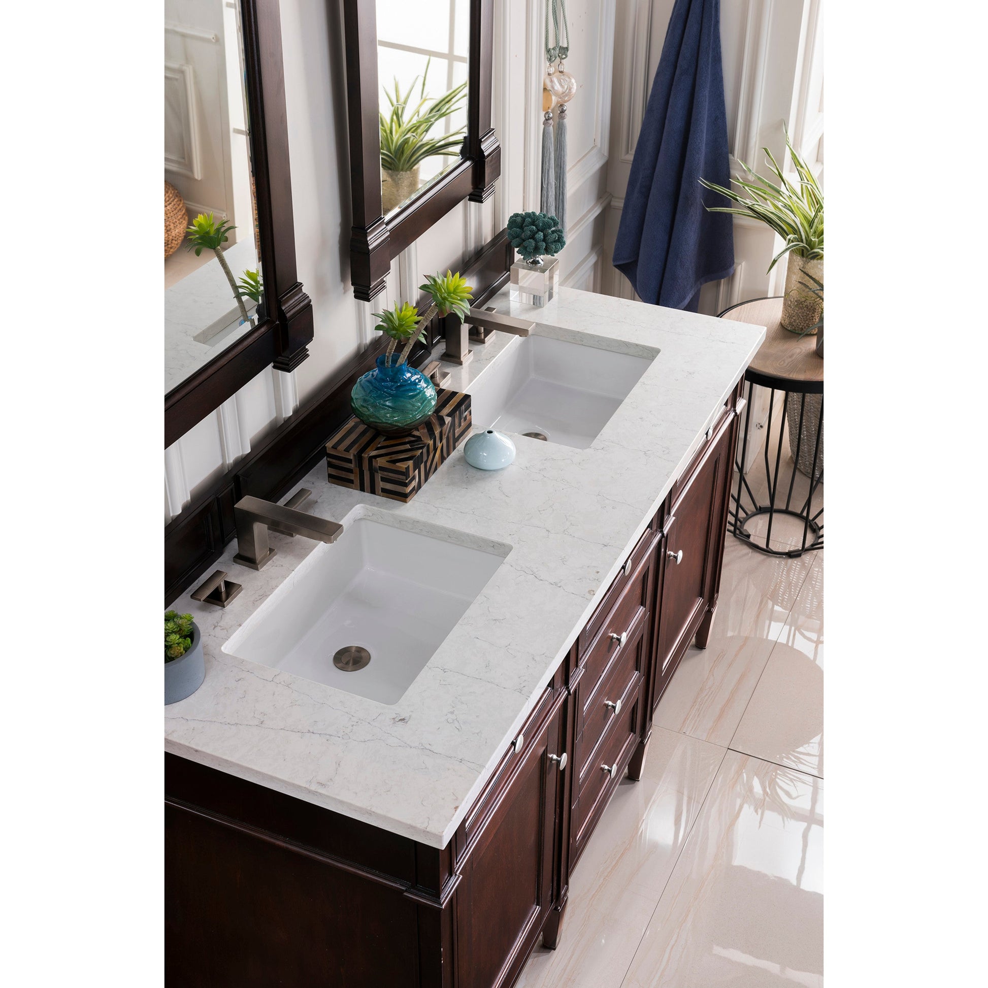 Burnished Mahogany / Eternal Jasmine Pearl - 3 Faucet Holes