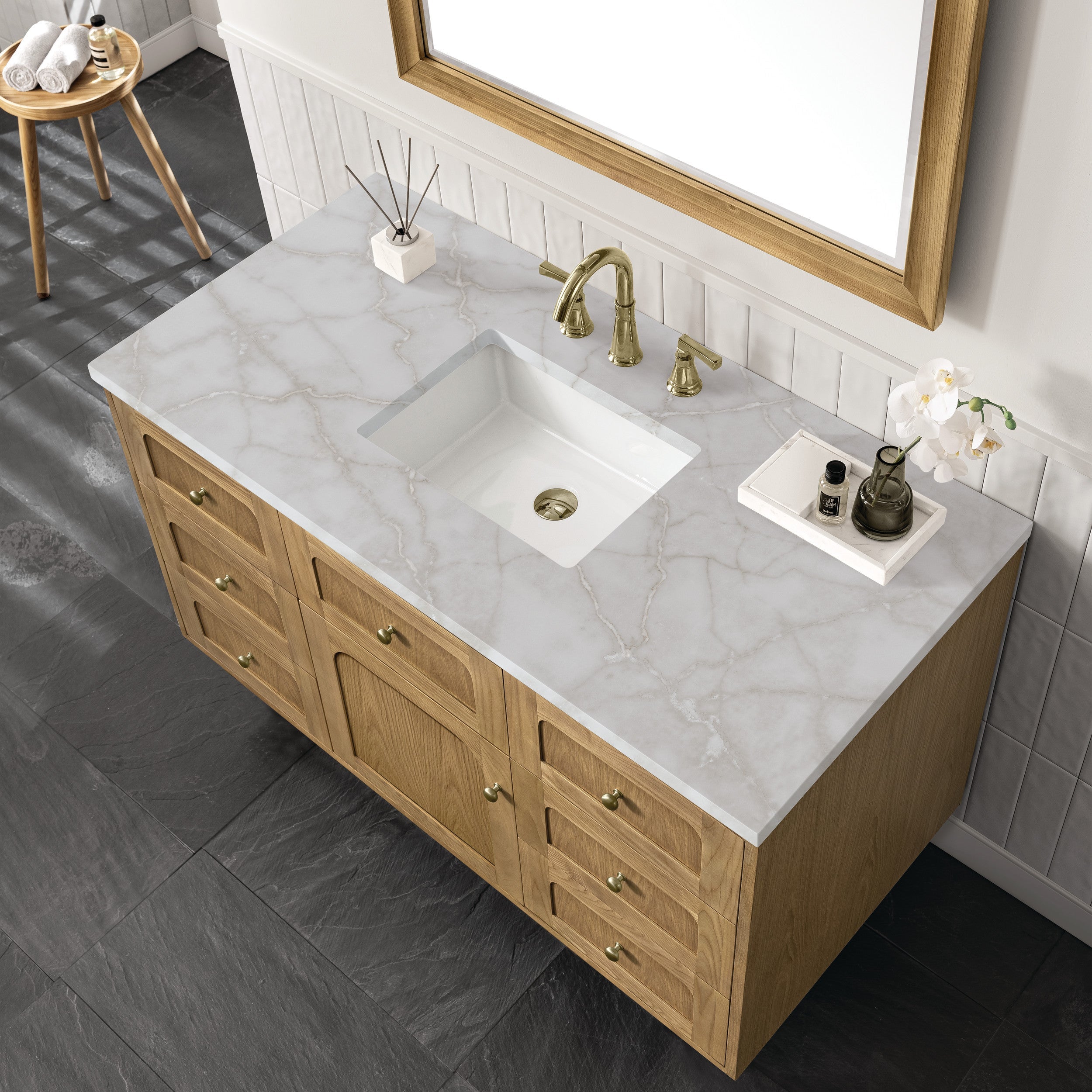 Light Natural Oak / Victorian Silver - 3 Faucet Holes