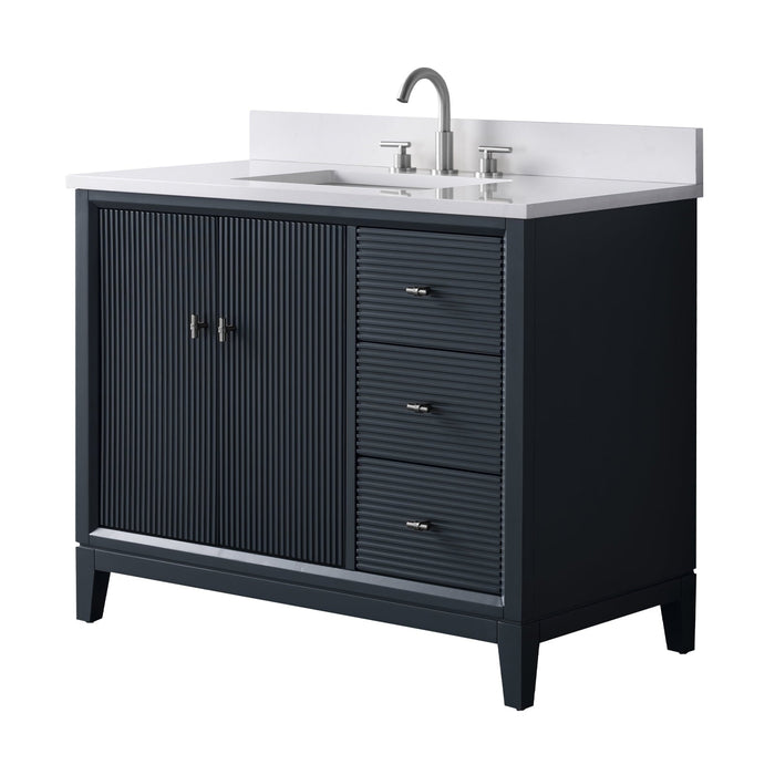 Linear Vintage Spruce Blue / Brushed Nickel